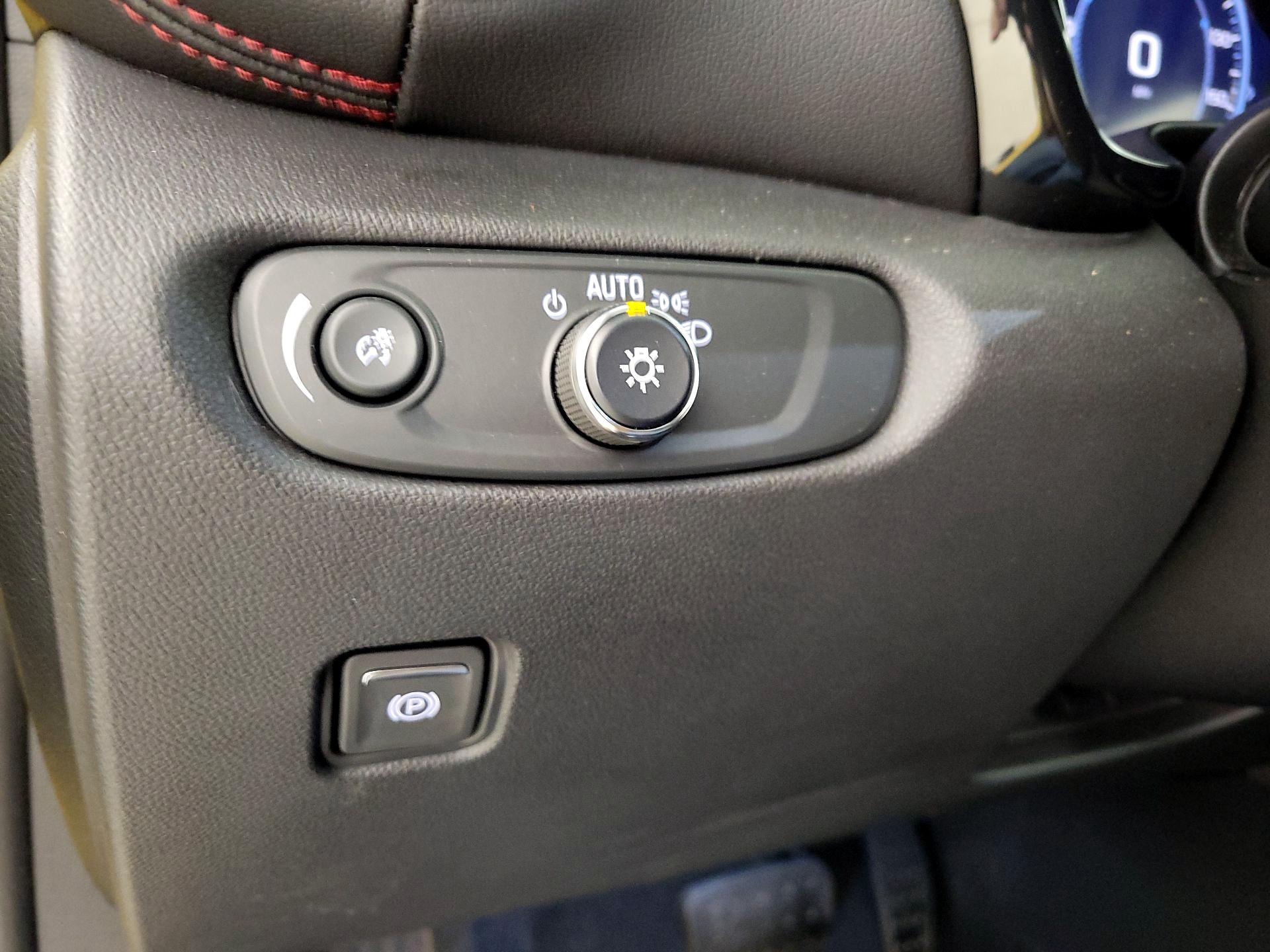 Thumbnail: 2022 Chevrolet Blazer - 13