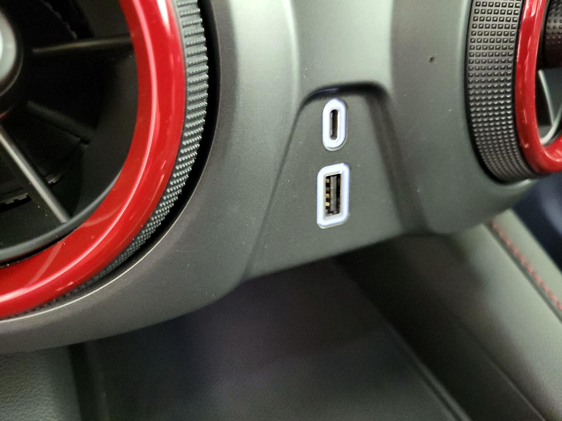 Thumbnail: 2022 Chevrolet Blazer - 19