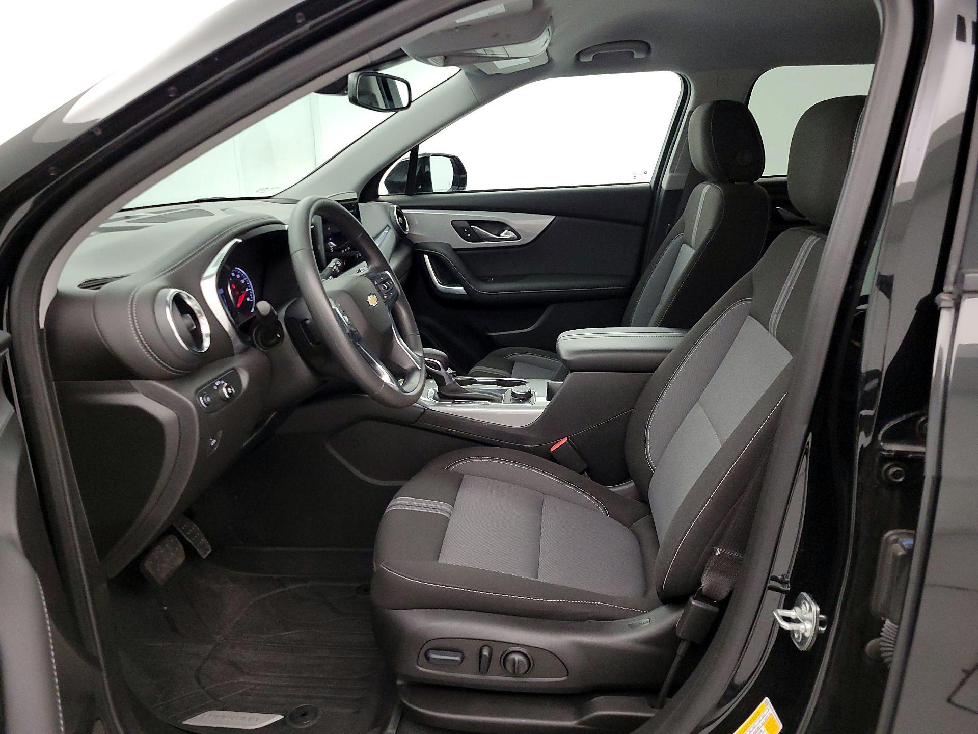 Thumbnail: 2023 Chevrolet Blazer - 11