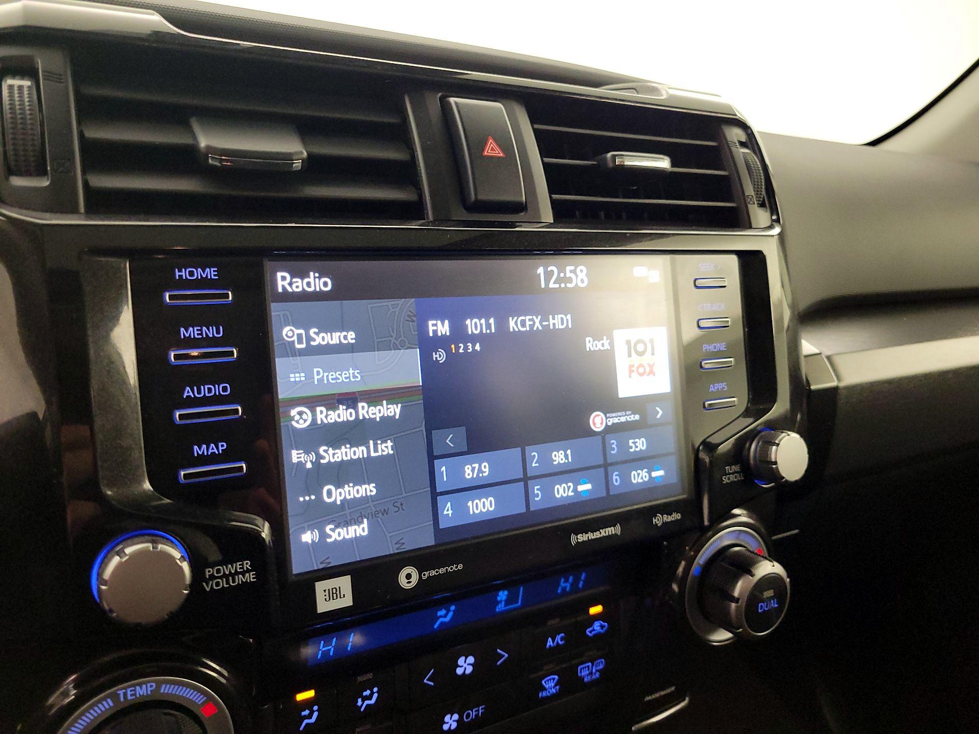 Thumbnail: 2022 Toyota 4Runner - 16