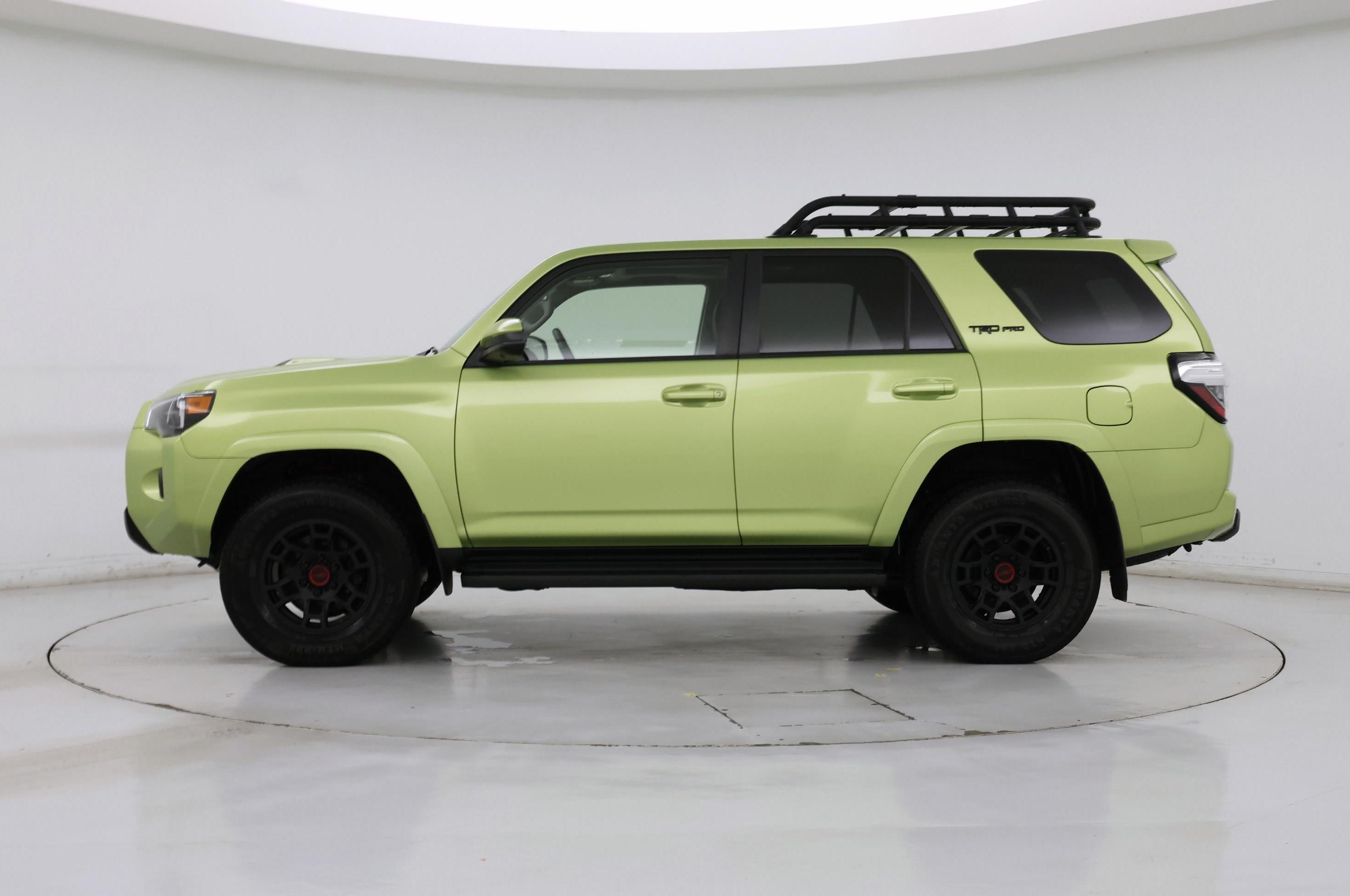 Thumbnail: 2022 Toyota 4Runner - 3