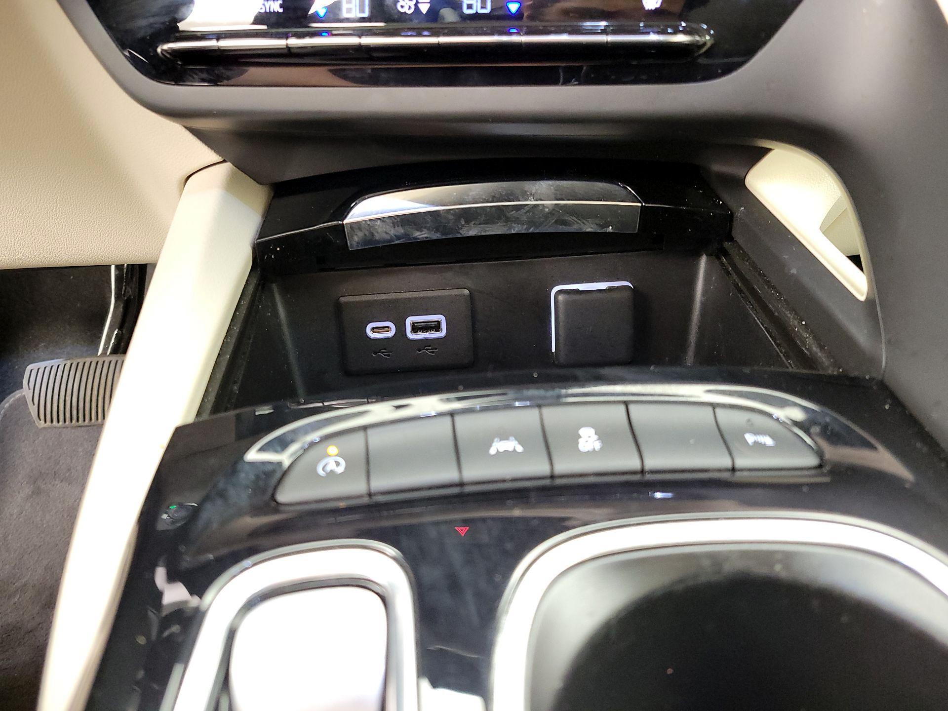 Thumbnail: 2023 Buick Envision - 18