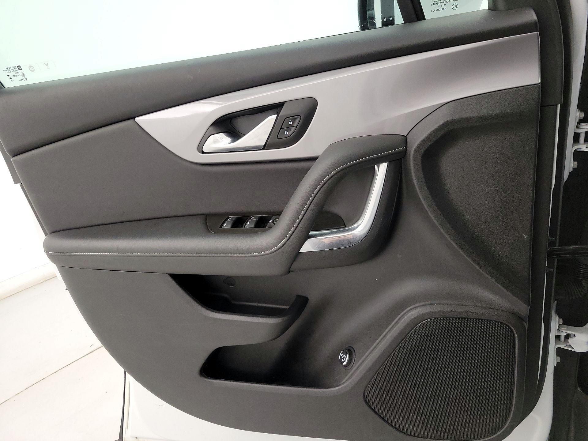 Thumbnail: 2023 Chevrolet Blazer - 12