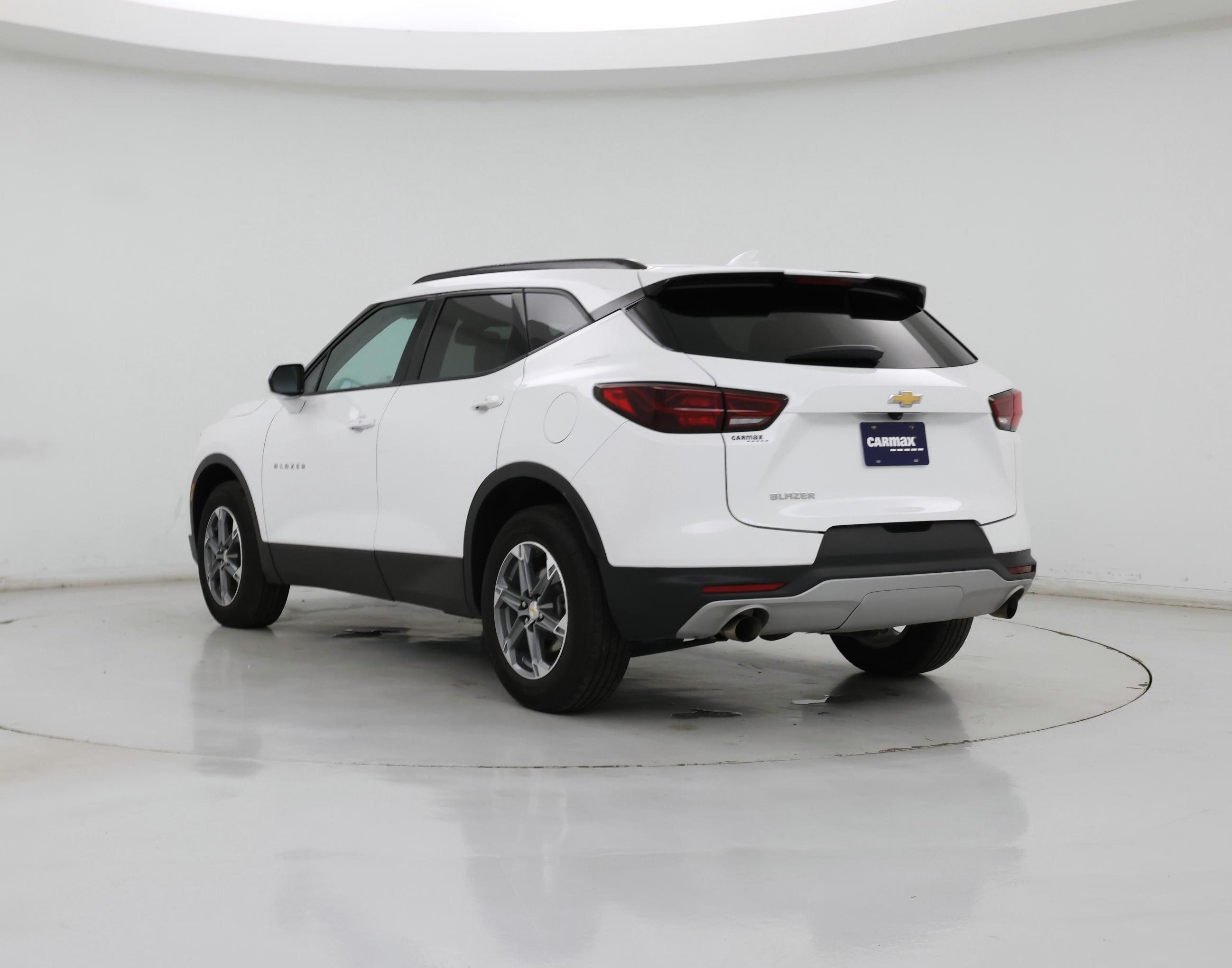 Thumbnail: 2023 Chevrolet Blazer - 2