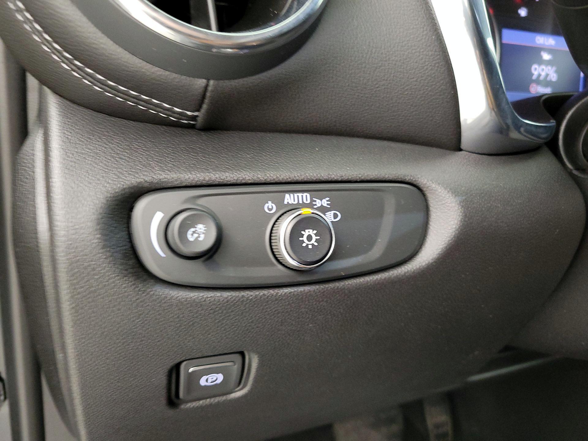 Thumbnail: 2023 Chevrolet Blazer - 13