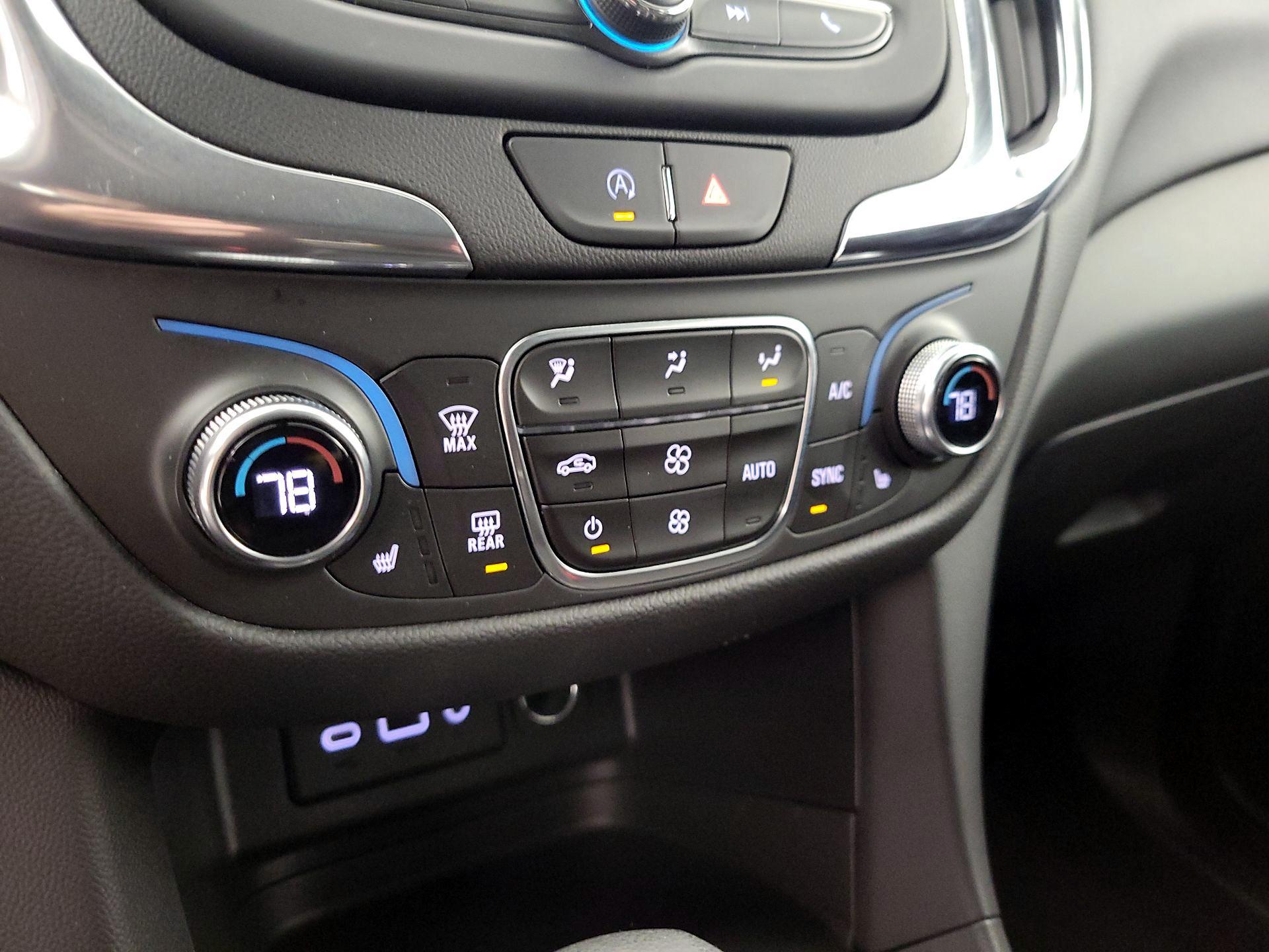 Thumbnail: 2023 Chevrolet Equinox - 16