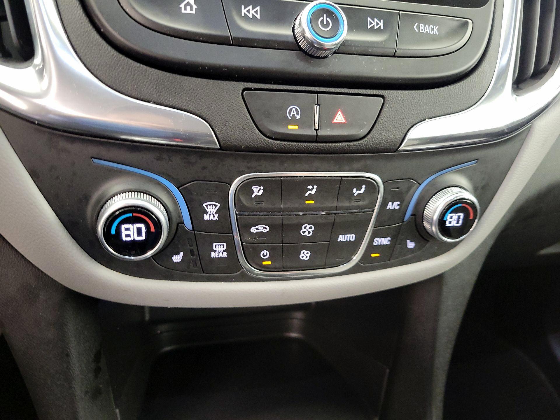 Thumbnail: 2022 Chevrolet Equinox - 16