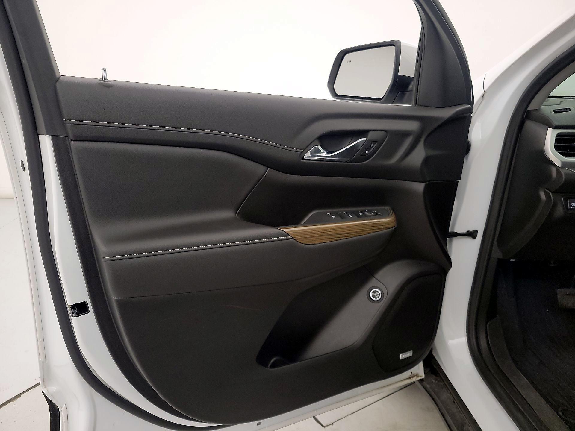 Thumbnail: 2023 GMC Acadia - 12