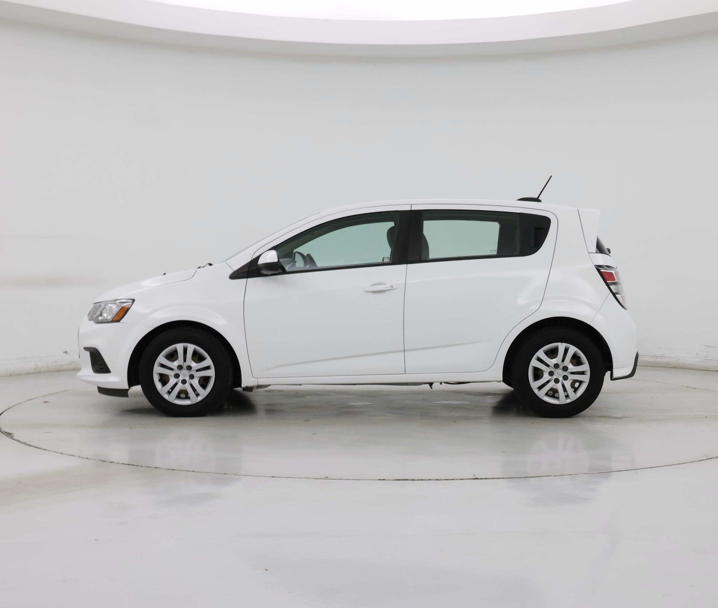 Thumbnail: 2020 Chevrolet Sonic - 3