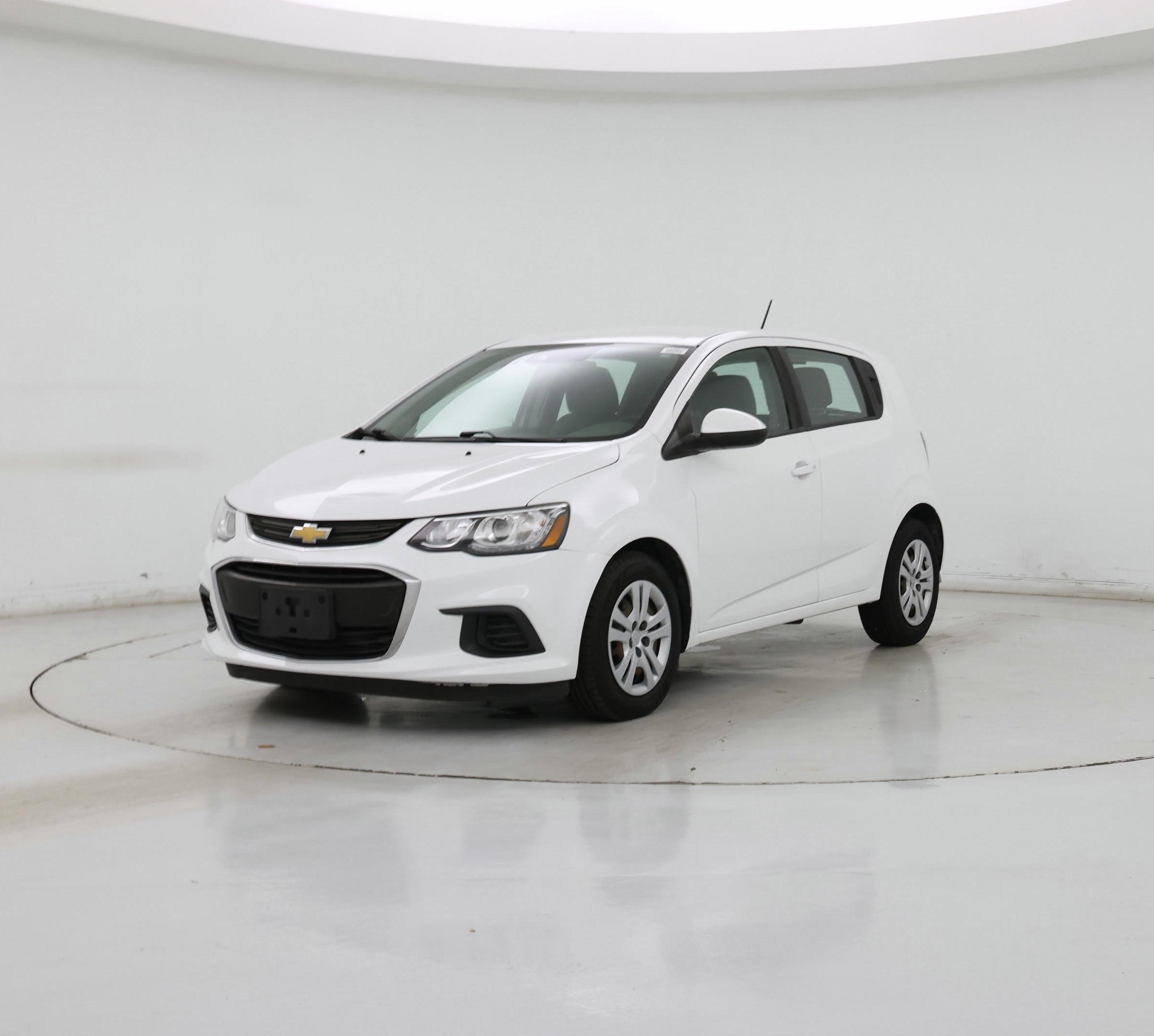 Thumbnail: 2020 Chevrolet Sonic - 4