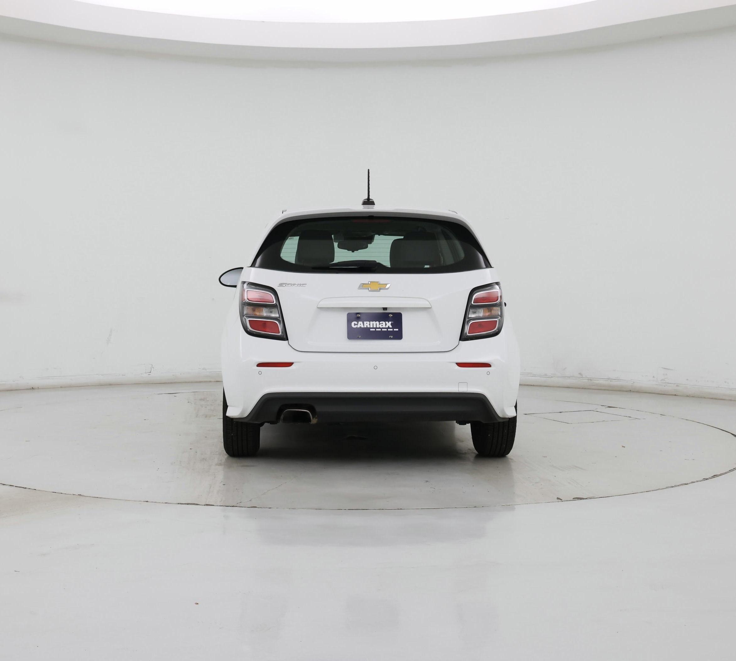 Thumbnail: 2020 Chevrolet Sonic - 6