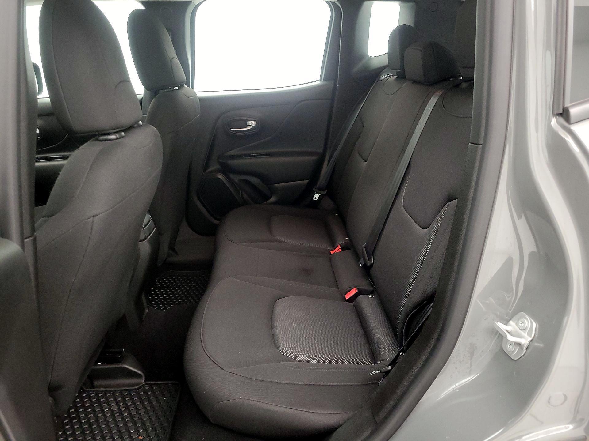 Thumbnail: 2022 Jeep Renegade - 20