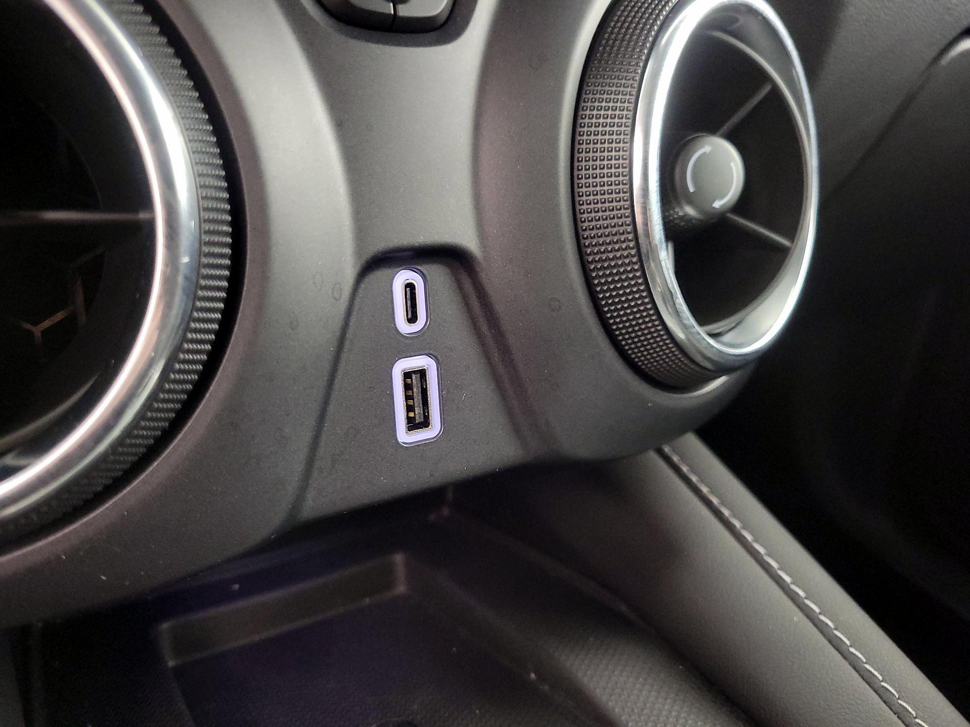 Thumbnail: 2023 Chevrolet Blazer - 18