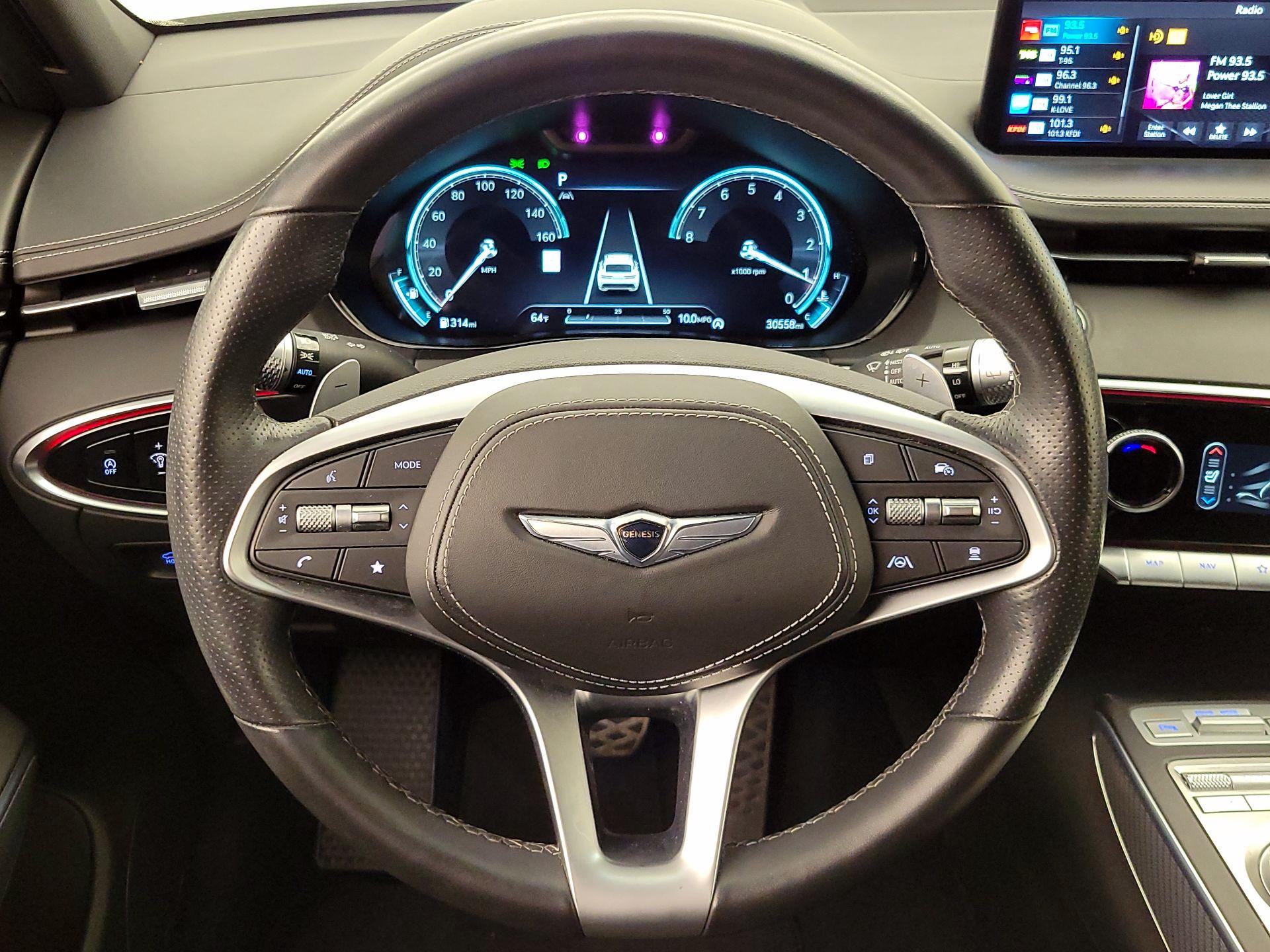 Thumbnail: 2023 Genesis GV70 - 10