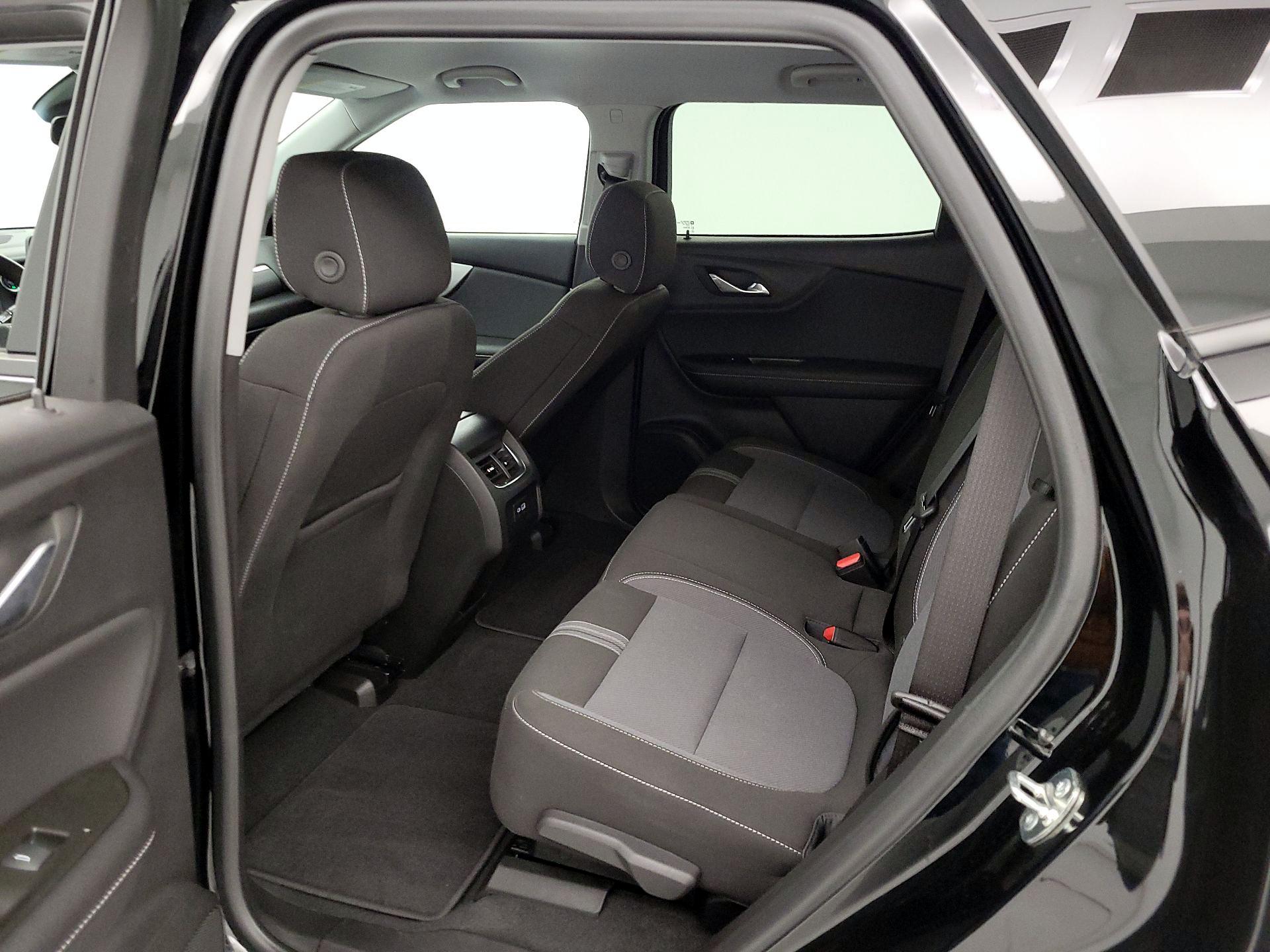 Thumbnail: 2023 Chevrolet Blazer - 19