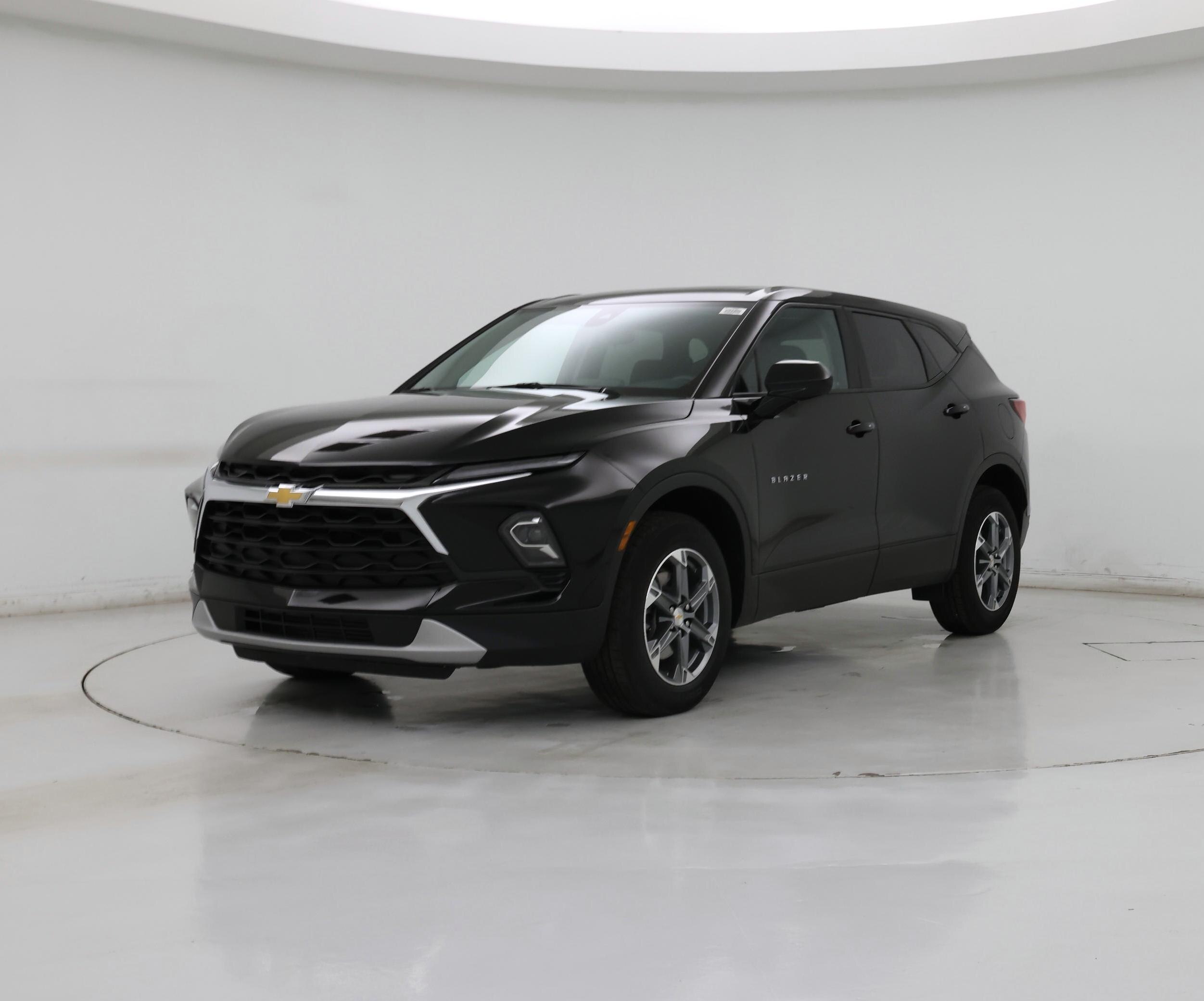 Thumbnail: 2023 Chevrolet Blazer - 4