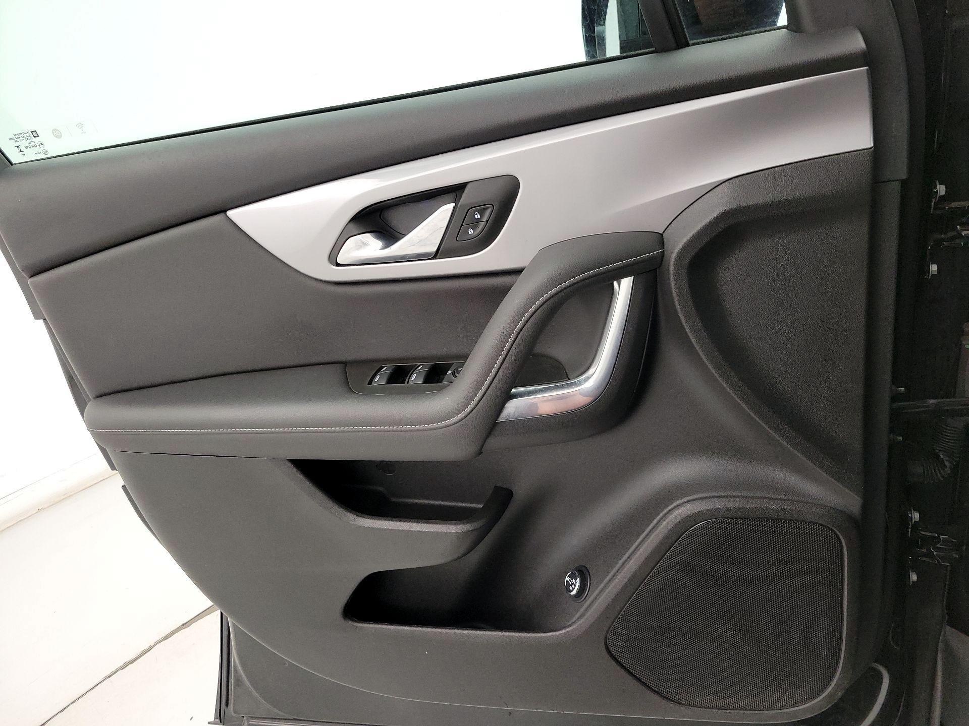 Thumbnail: 2023 Chevrolet Blazer - 12