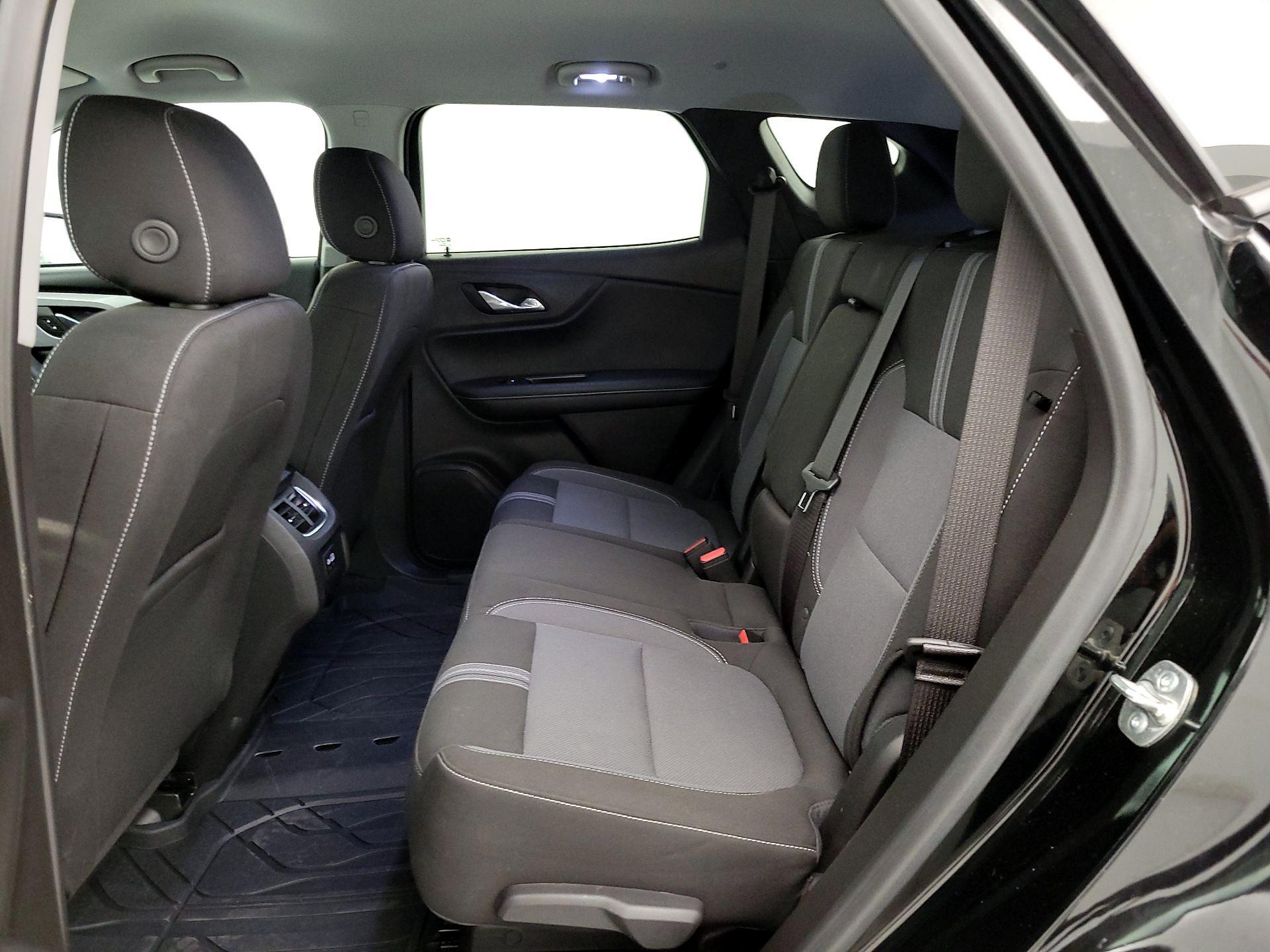 Thumbnail: 2023 Chevrolet Blazer - 19