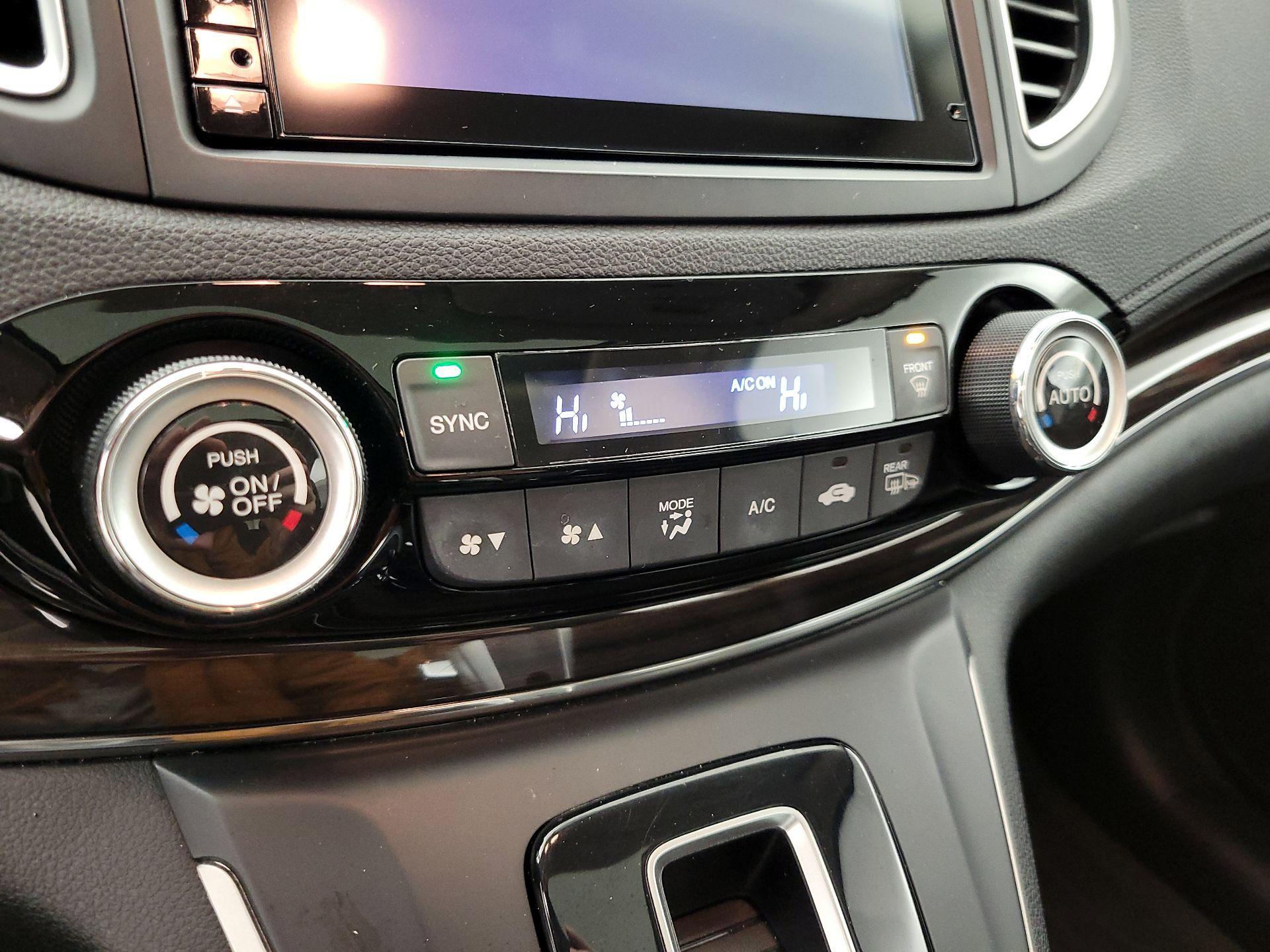 Thumbnail: 2015 Honda CR-V - 16