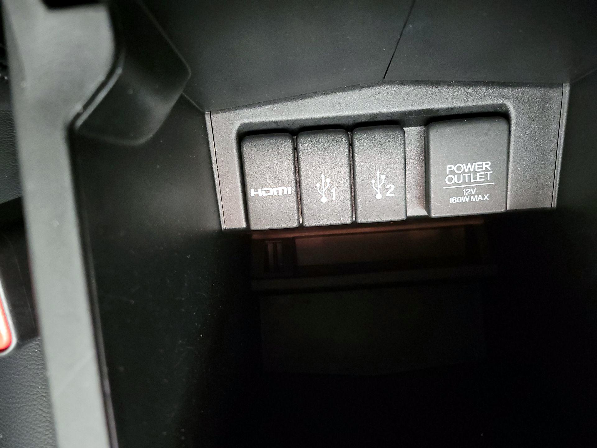 Thumbnail: 2015 Honda CR-V - 18