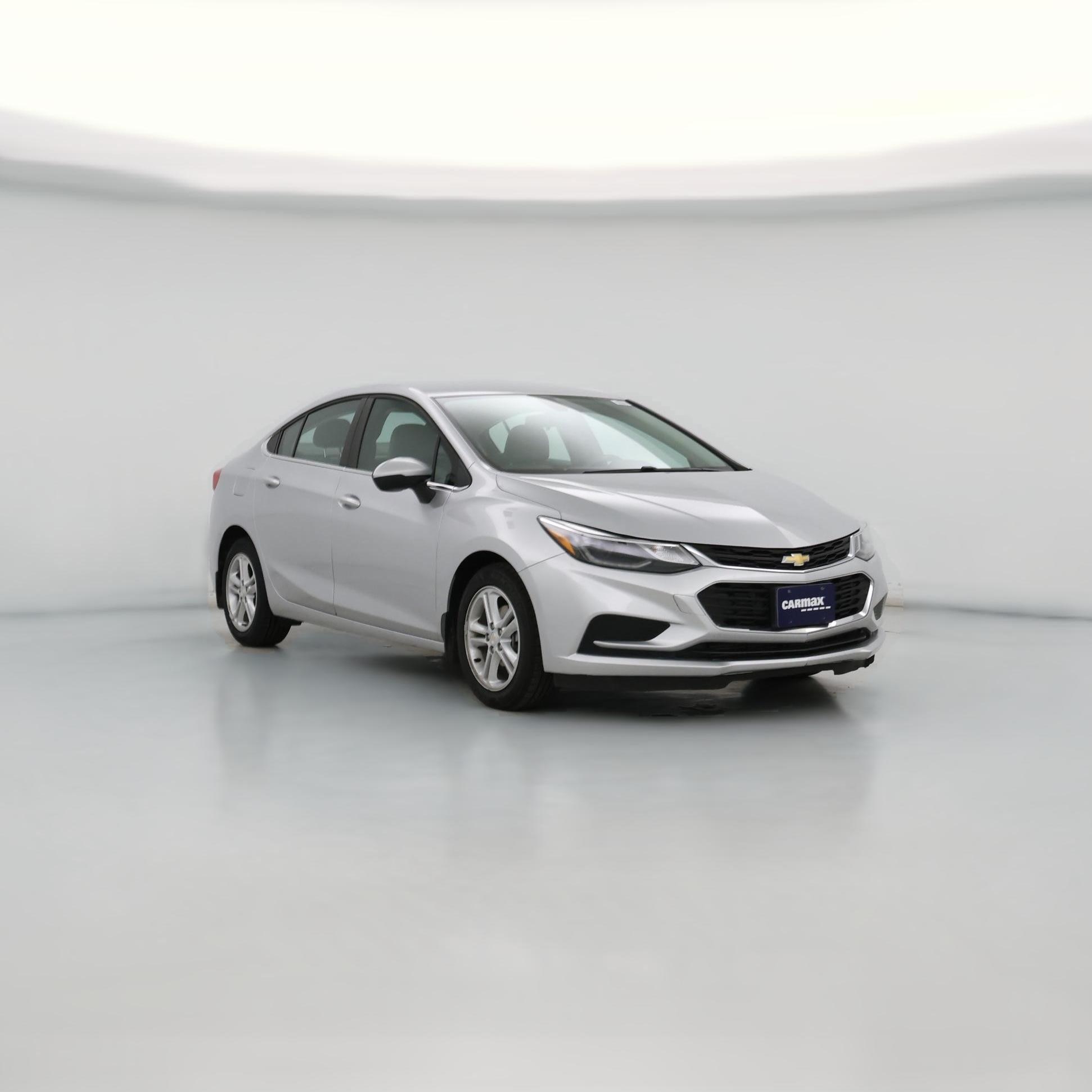 Thumbnail: 2018 Chevrolet Cruze - 1