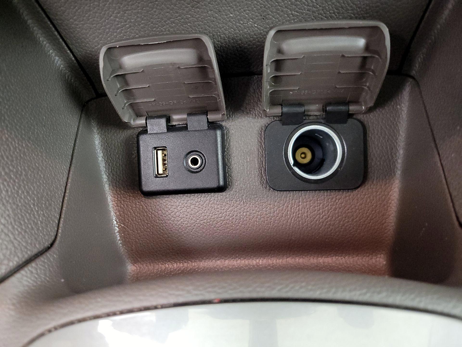 Thumbnail: 2018 Chevrolet Cruze - 18