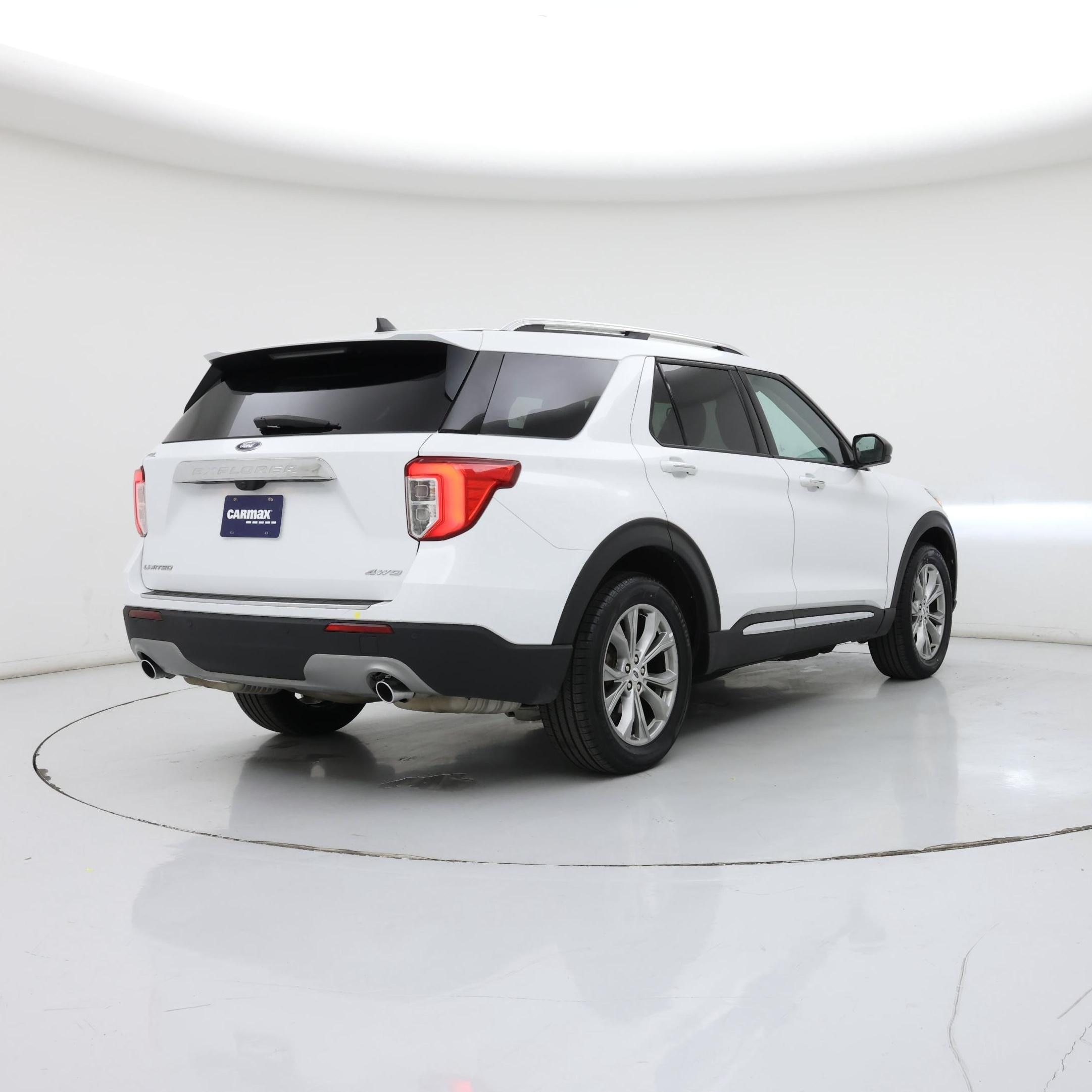 Thumbnail: 2023 Ford Explorer - 8