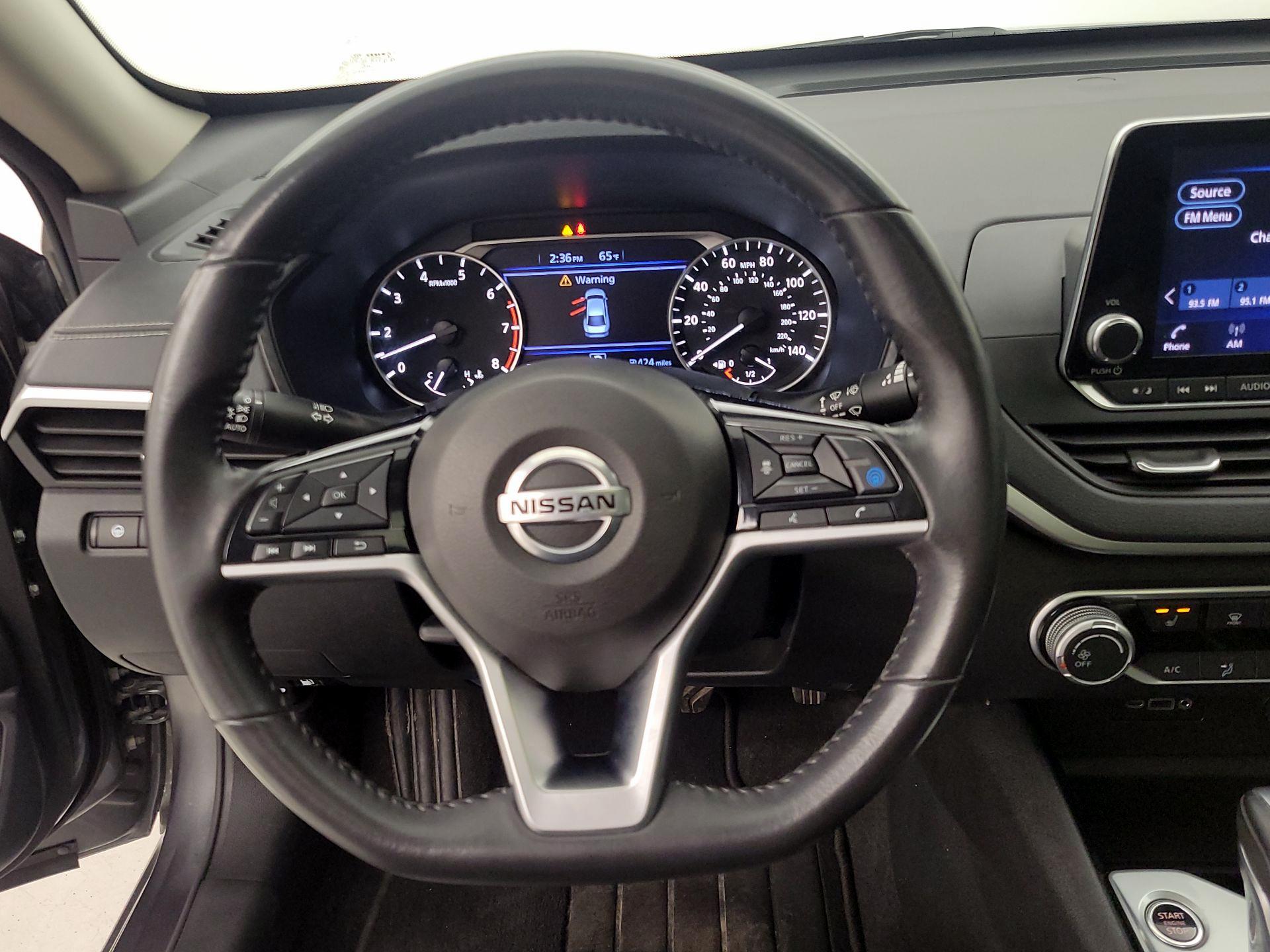 Thumbnail: 2021 Nissan Altima - 10