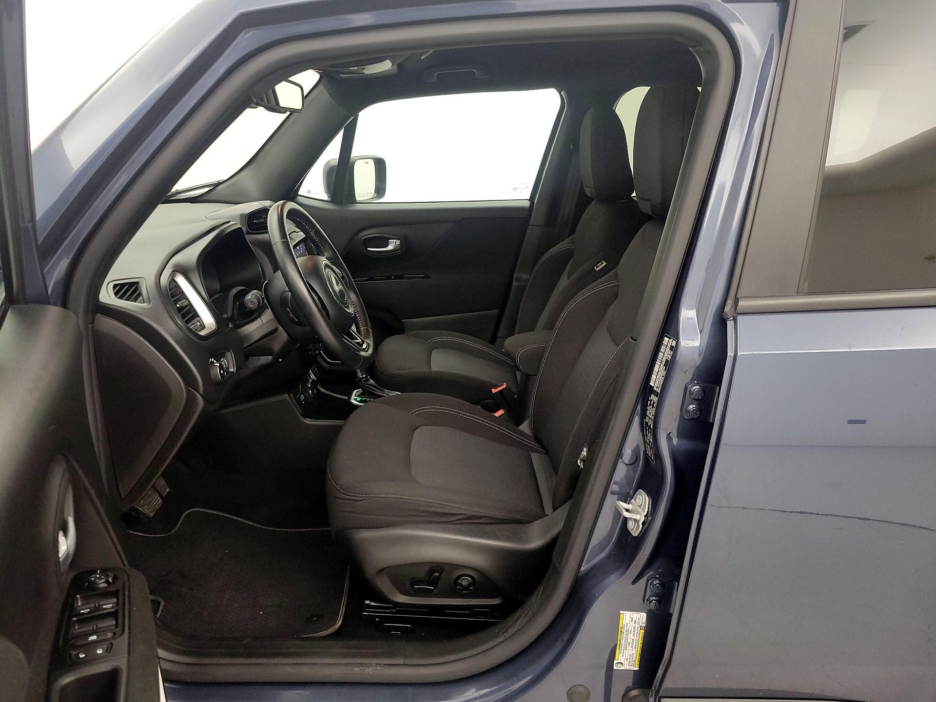 Thumbnail: 2021 Jeep Renegade - 11