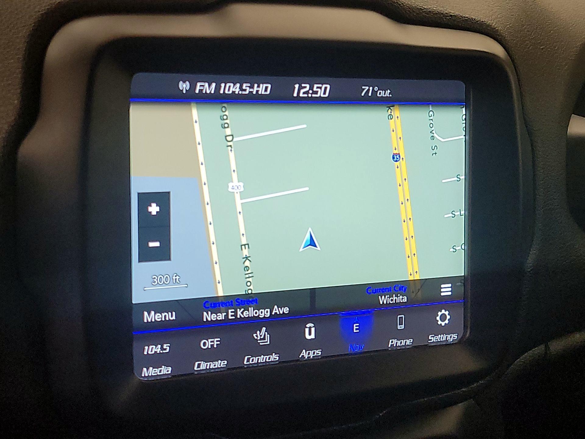 Thumbnail: 2021 Jeep Renegade - 14