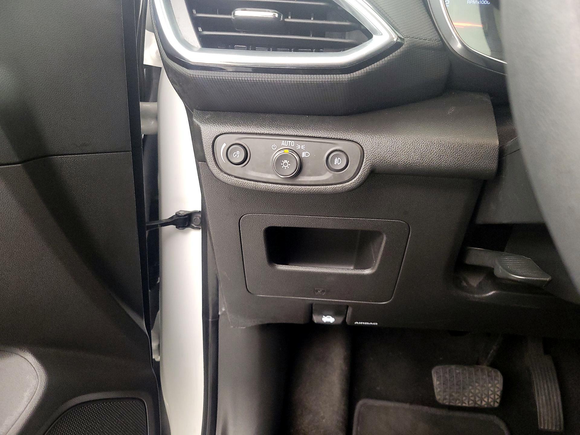 Thumbnail: 2023 Chevrolet TrailBlazer - 13