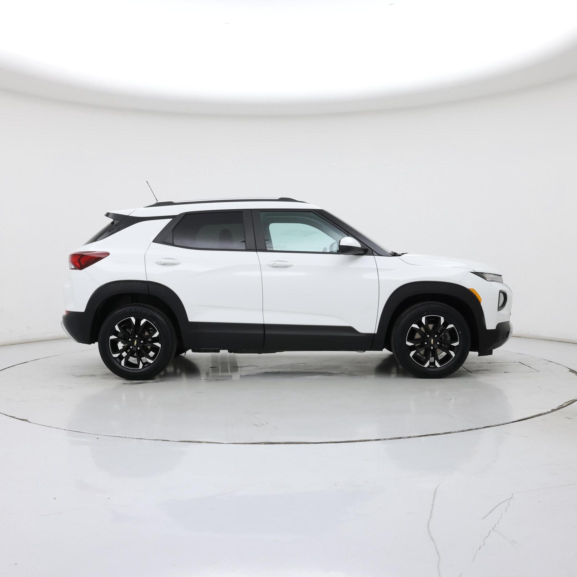 Thumbnail: 2023 Chevrolet TrailBlazer - 7