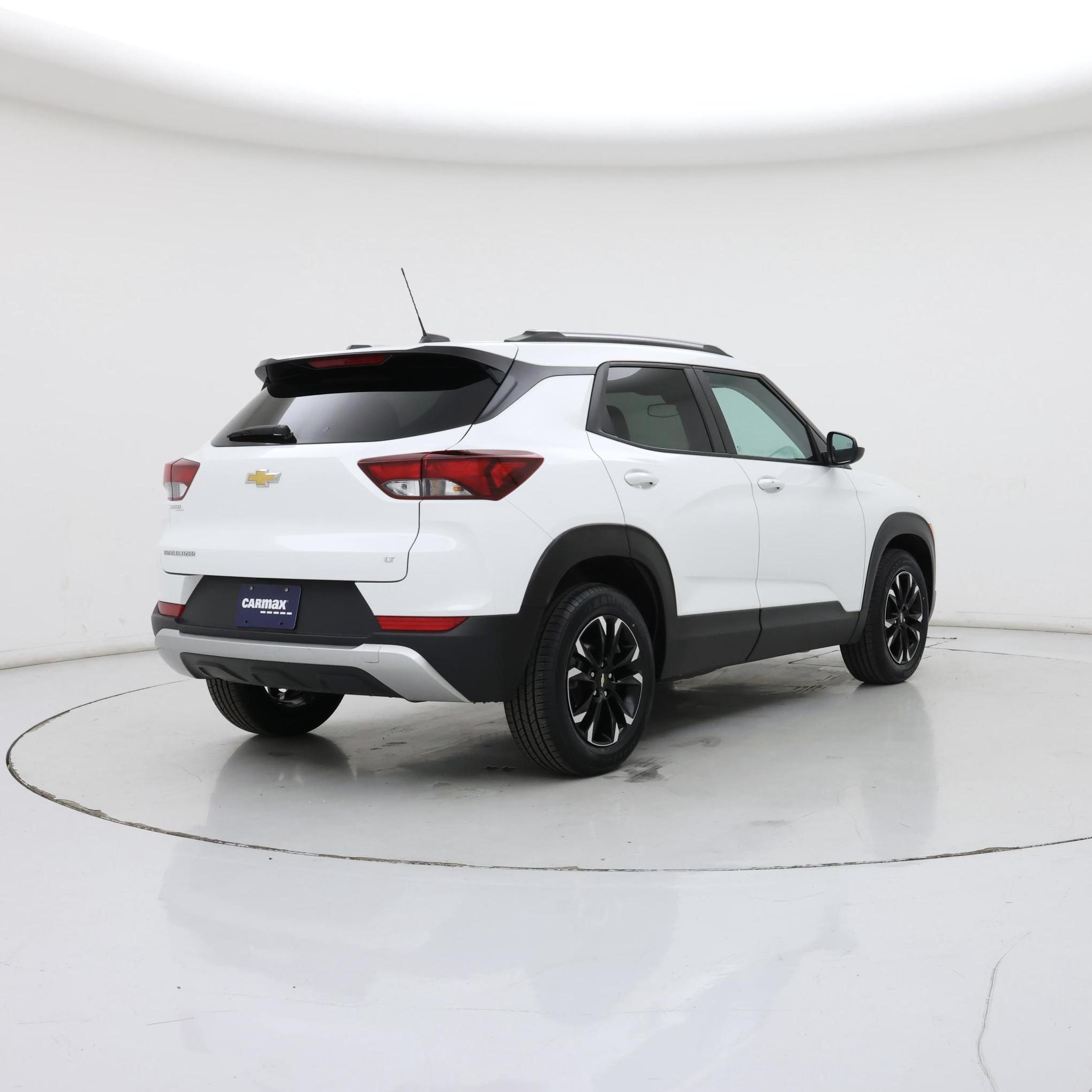 Thumbnail: 2023 Chevrolet TrailBlazer - 8