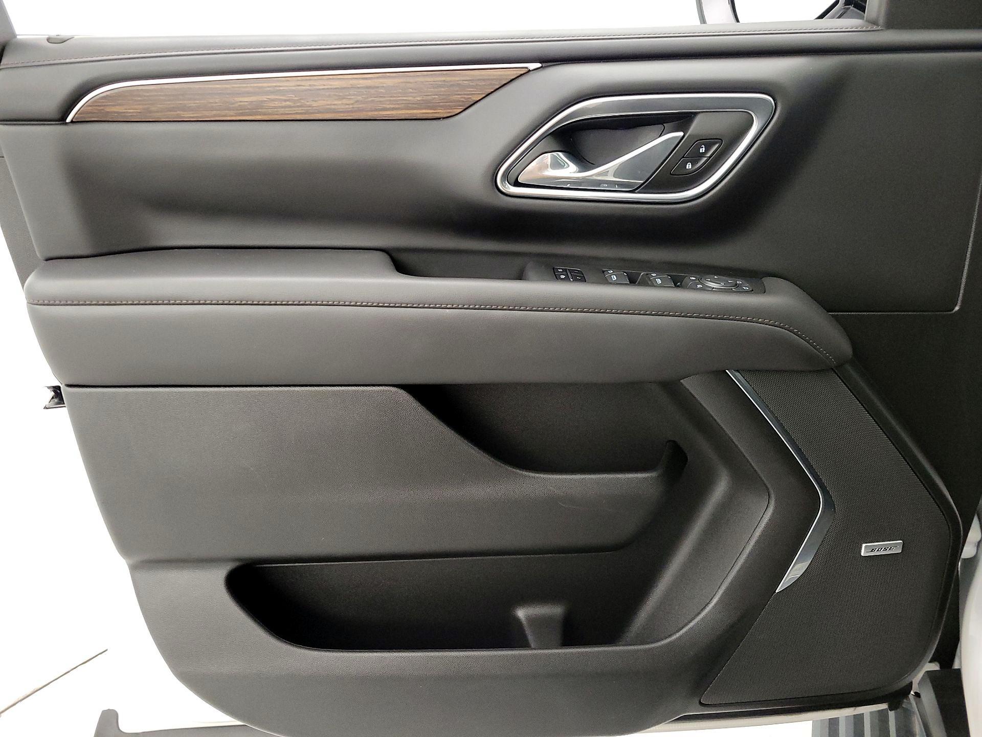 Thumbnail: 2023 Chevrolet Tahoe - 12