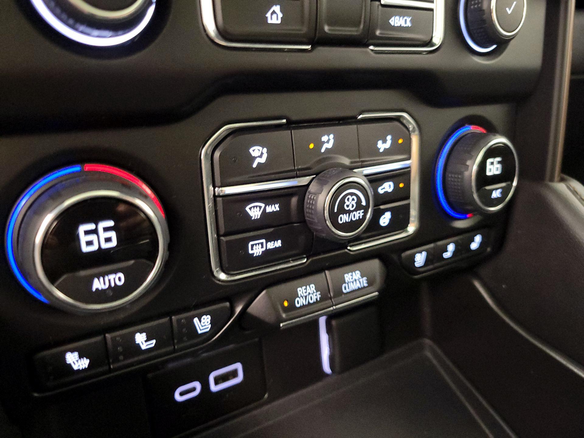 Thumbnail: 2023 Chevrolet Tahoe - 16