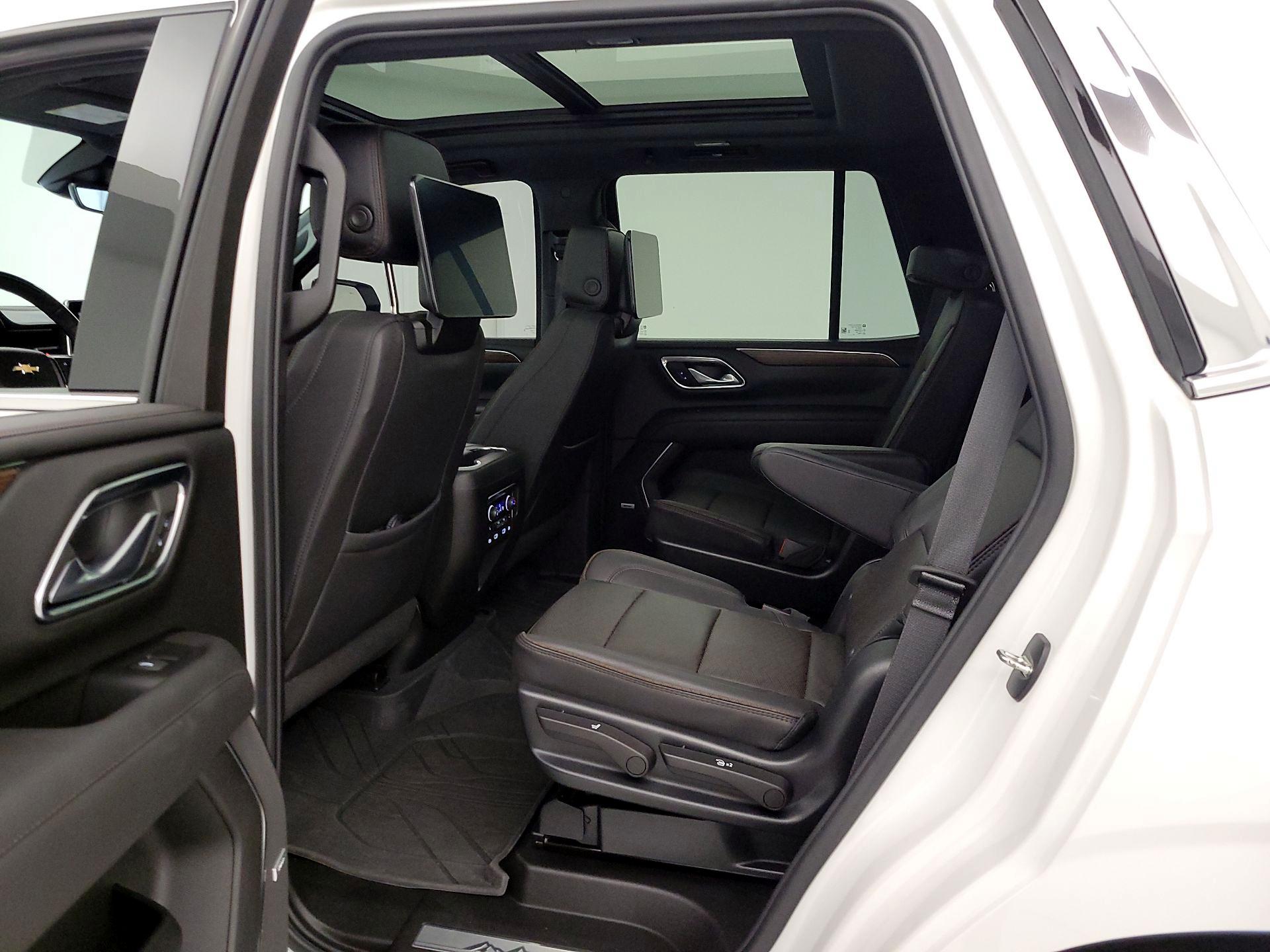 Thumbnail: 2023 Chevrolet Tahoe - 20