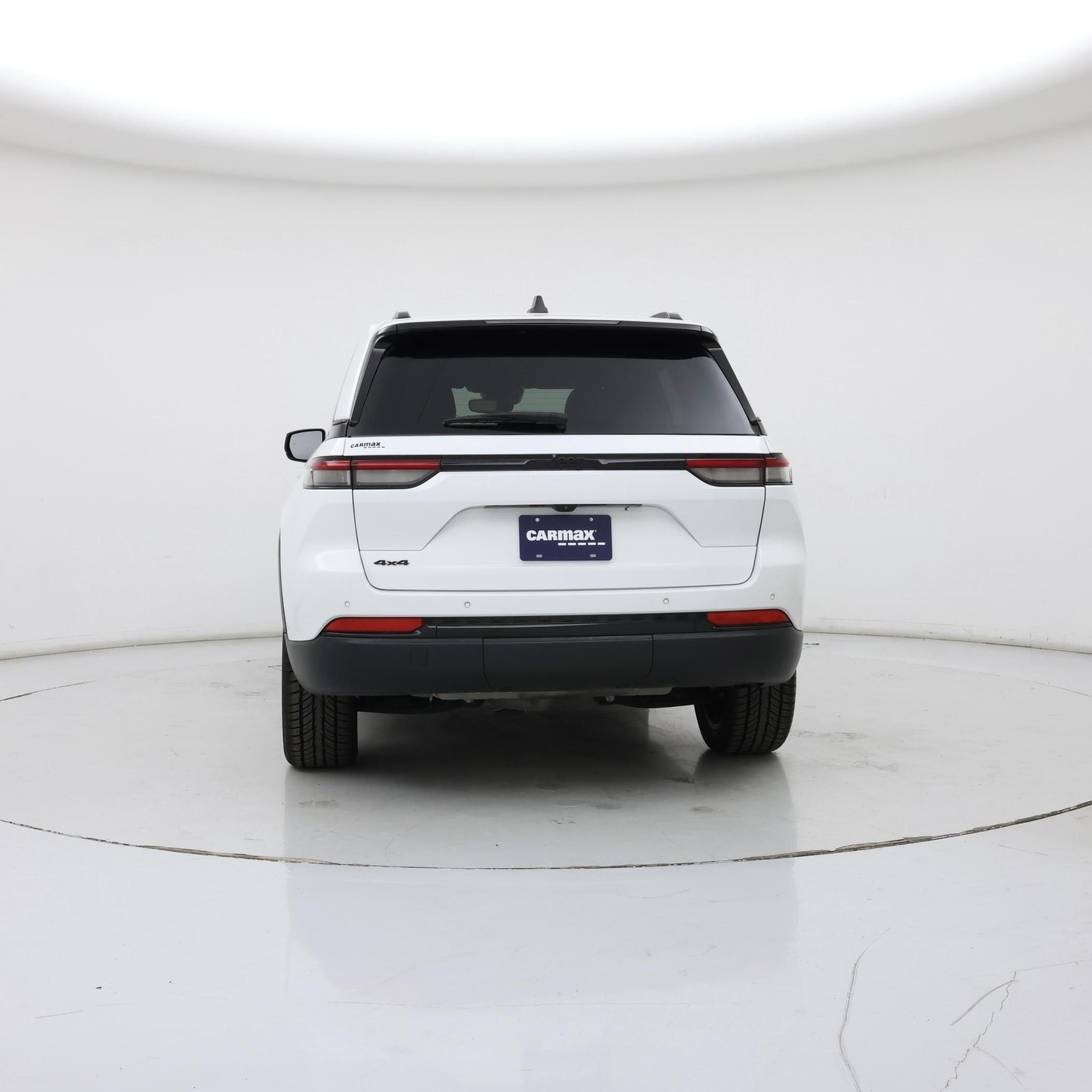 Thumbnail: 2023 Jeep Grand Cherokee - 6