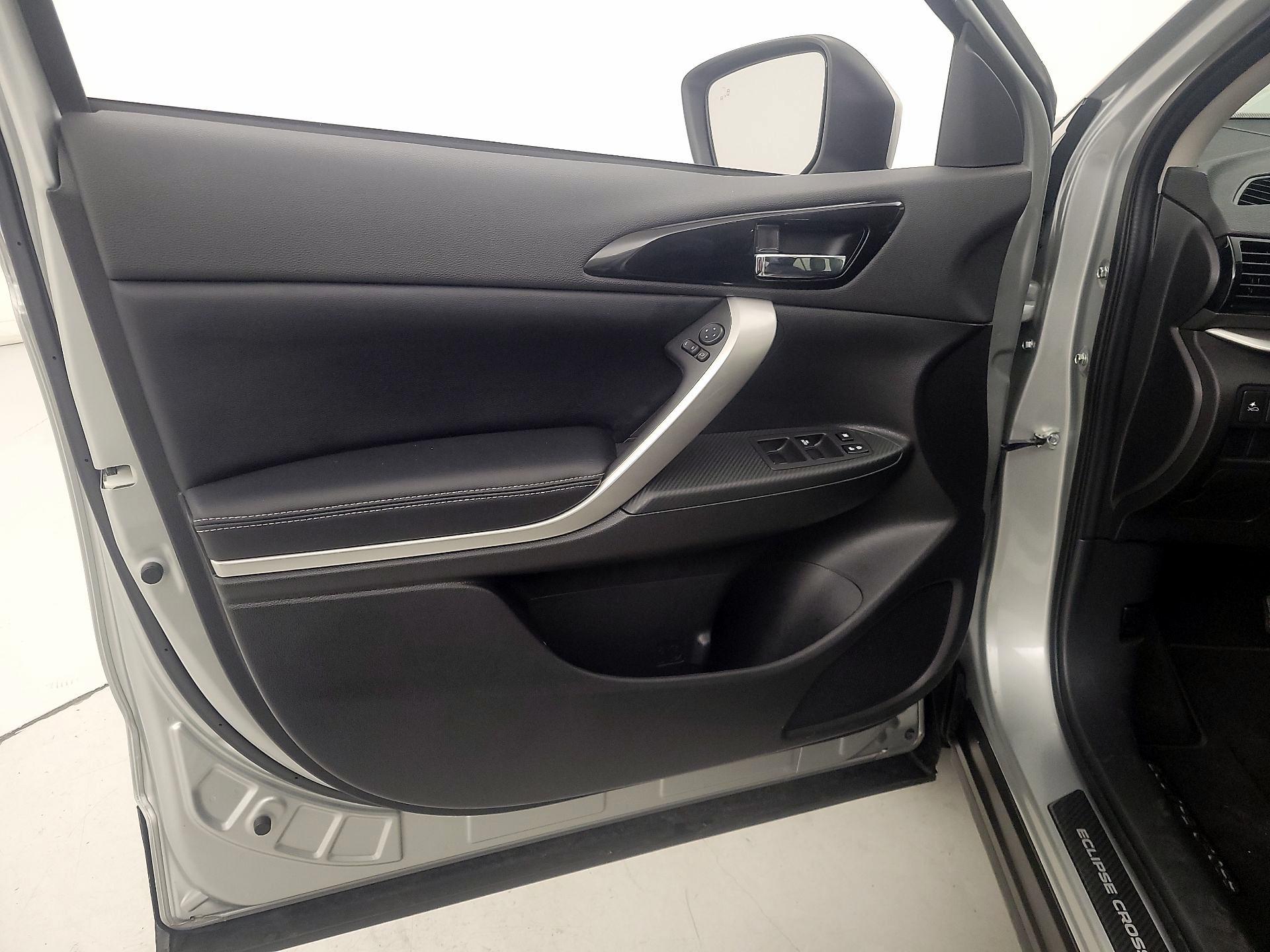 Thumbnail: 2024 Mitsubishi Eclipse Cross - 12