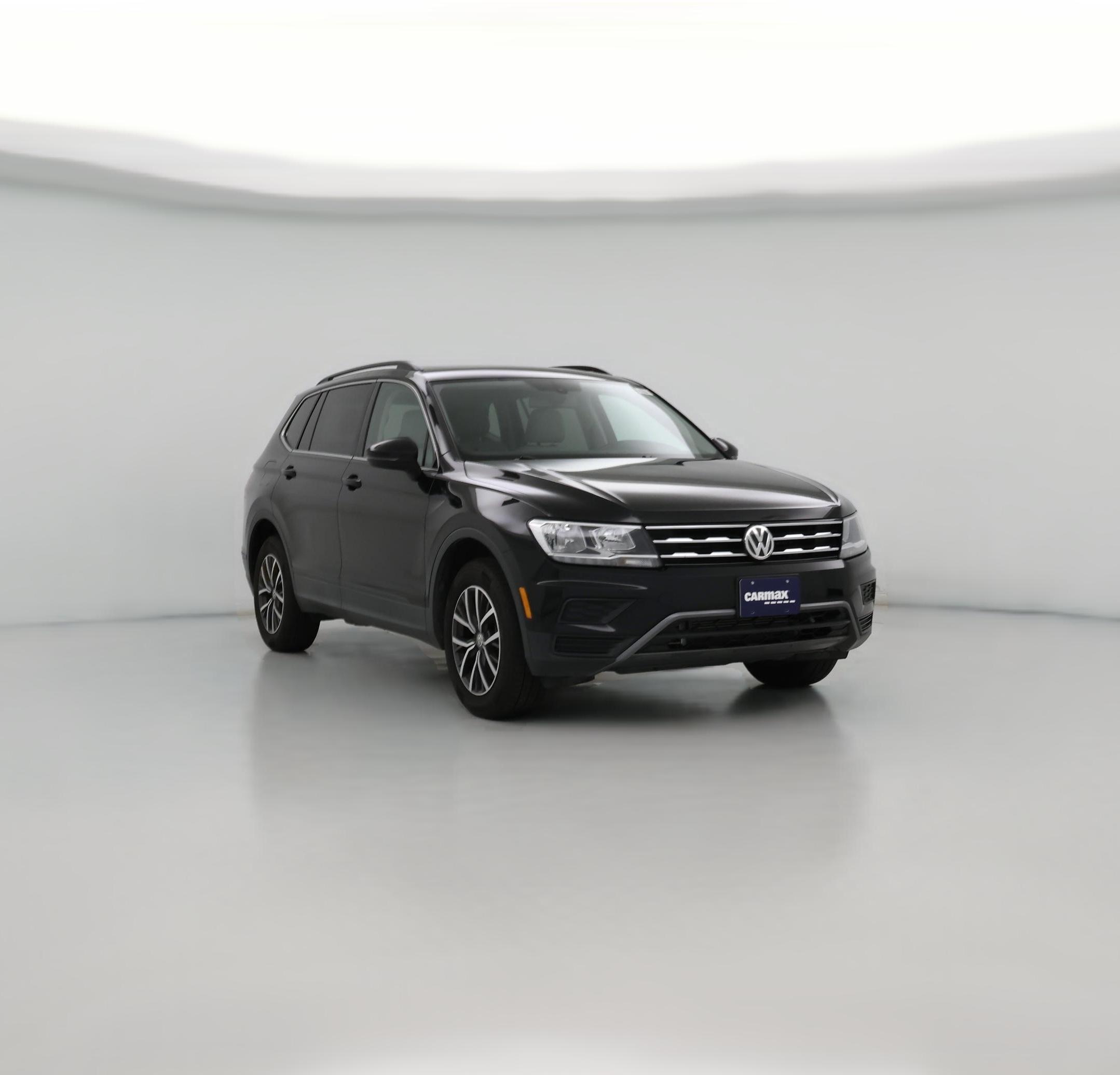 Thumbnail: 2019 Volkswagen Tiguan - 1