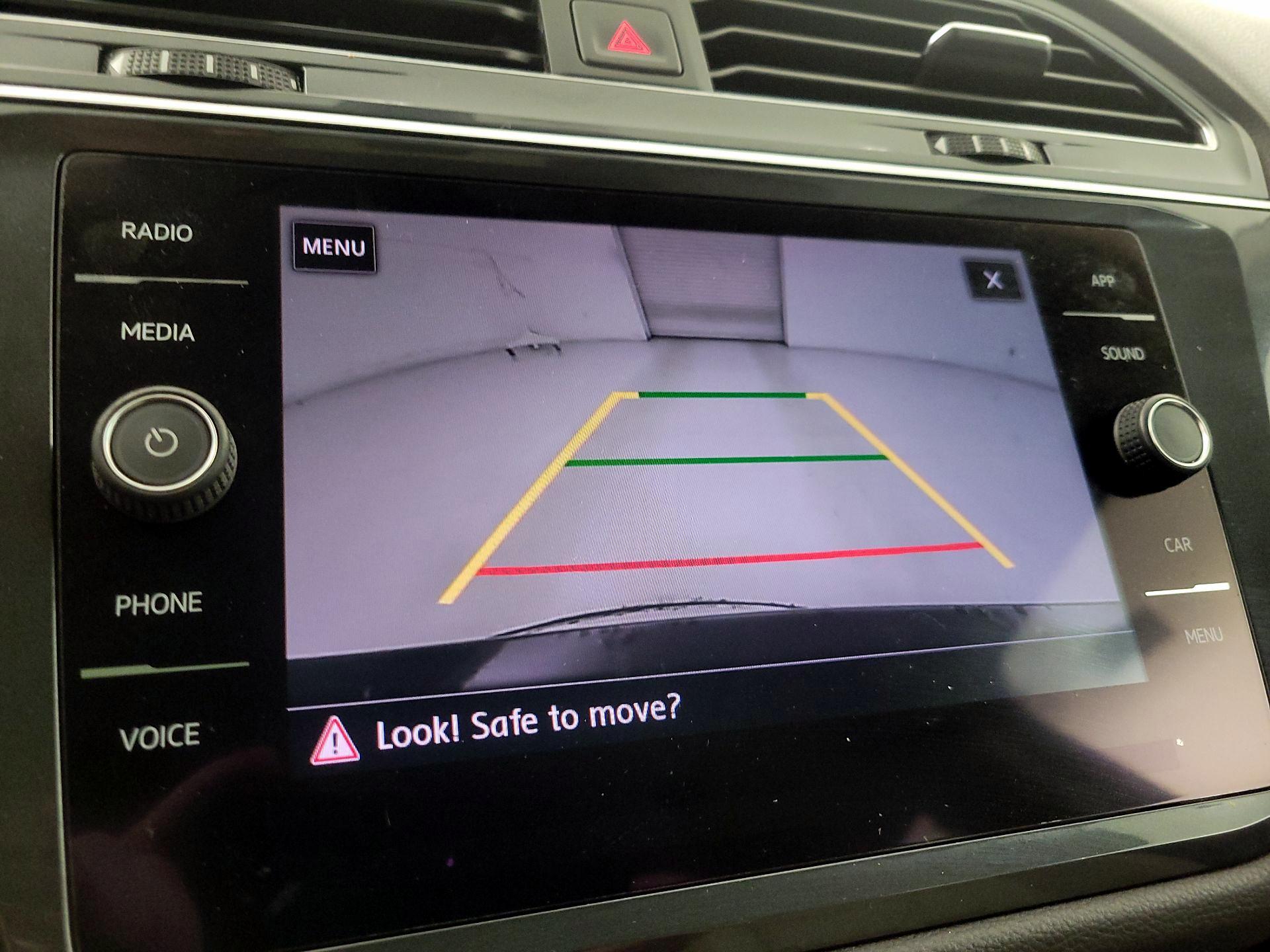 Thumbnail: 2019 Volkswagen Tiguan - 14