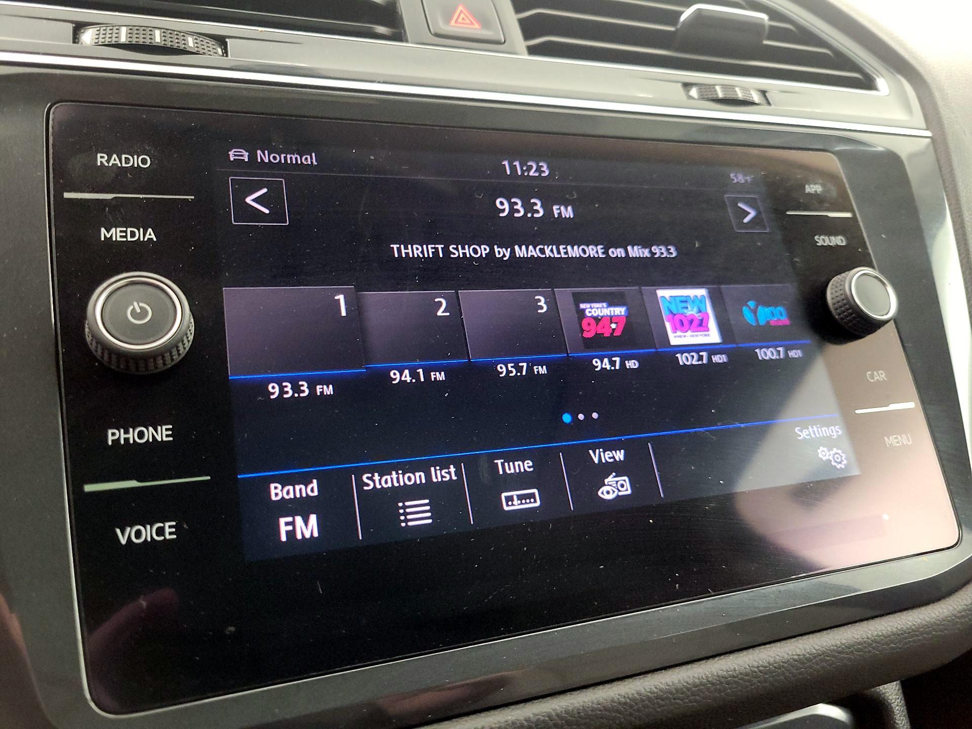 Thumbnail: 2019 Volkswagen Tiguan - 15