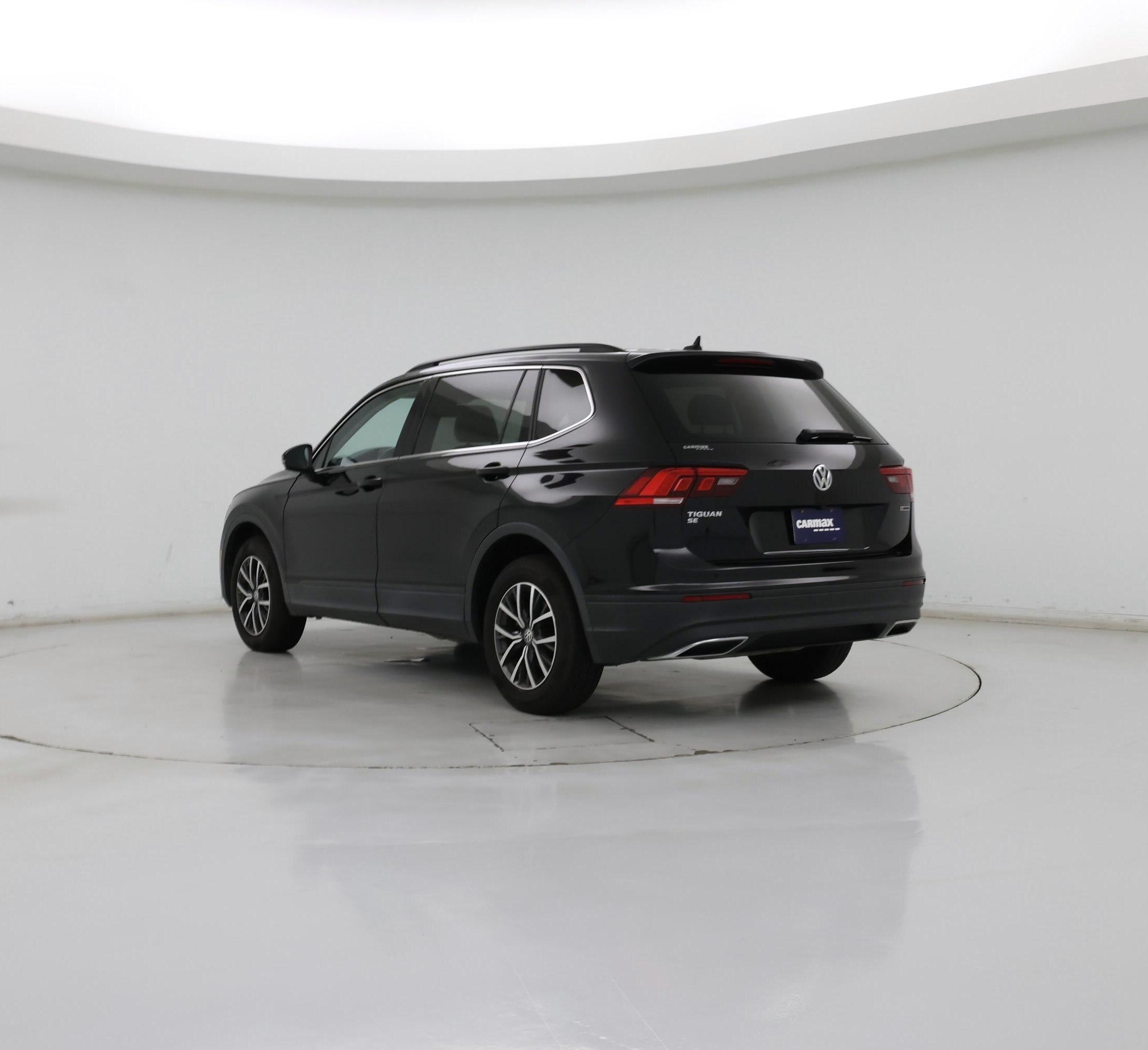 Thumbnail: 2019 Volkswagen Tiguan - 2