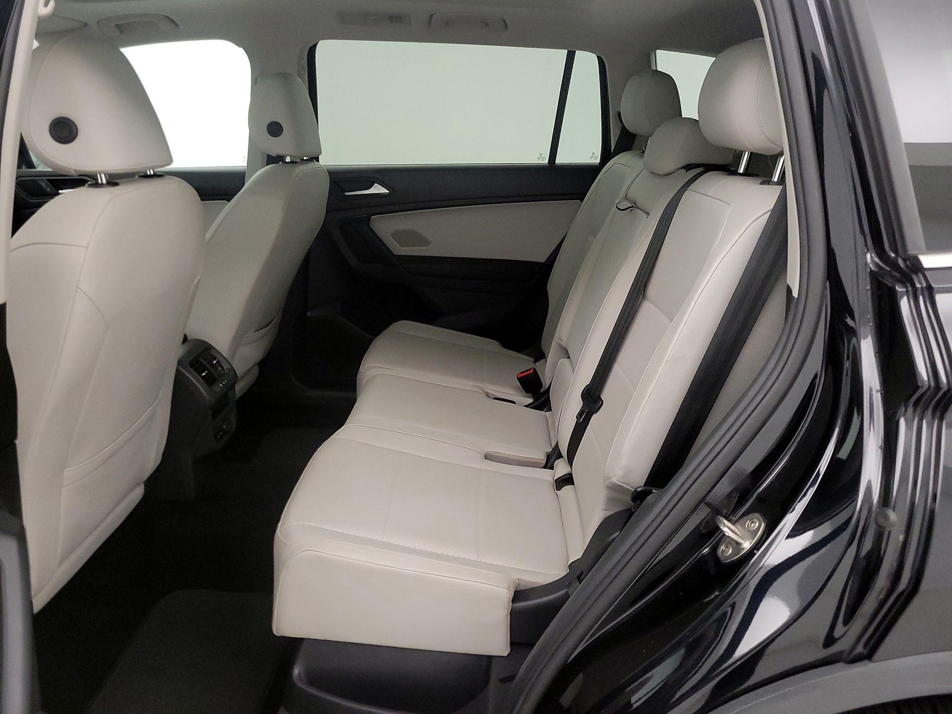 Thumbnail: 2019 Volkswagen Tiguan - 20