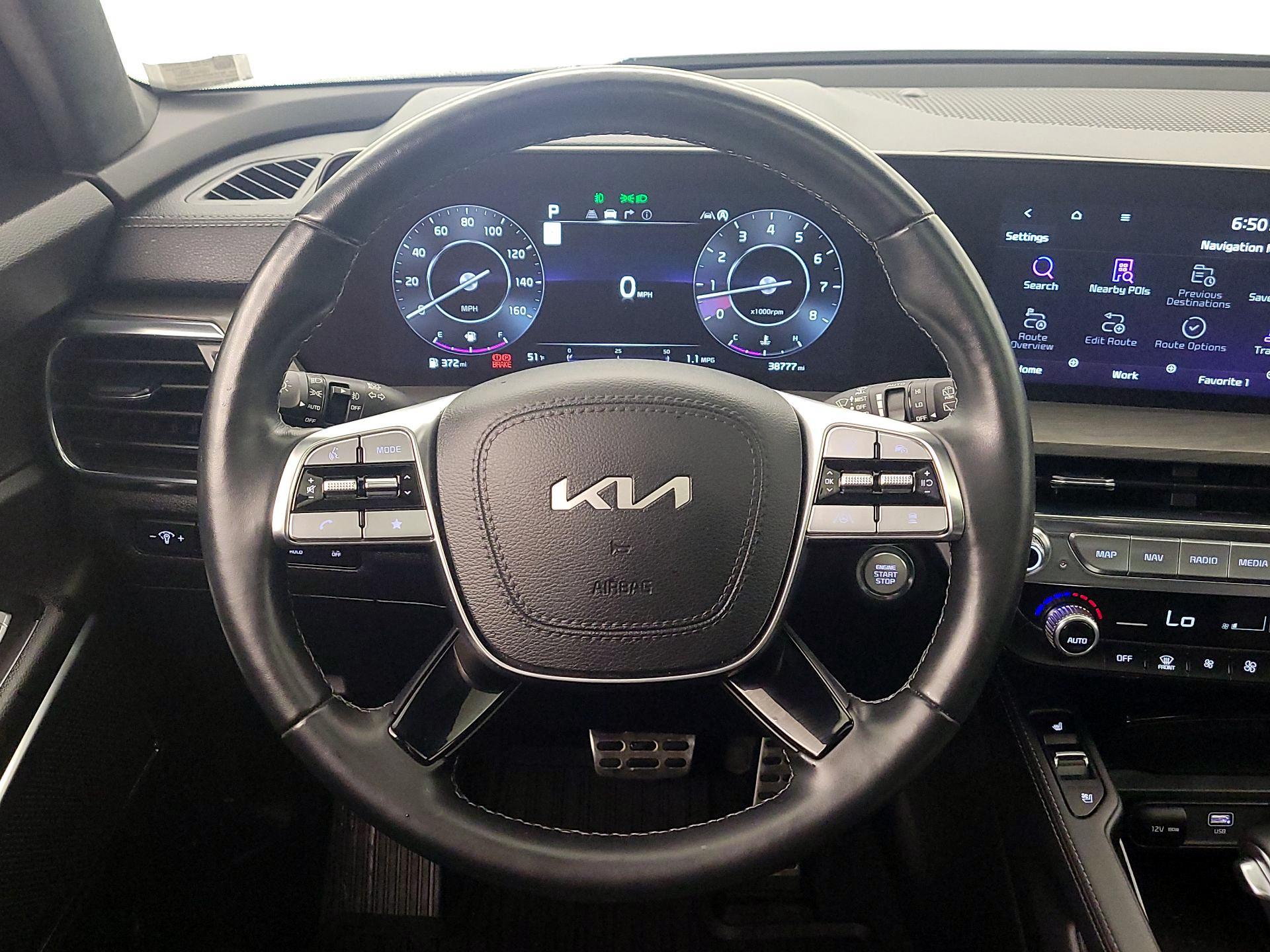 Thumbnail: 2023 Kia Telluride - 10