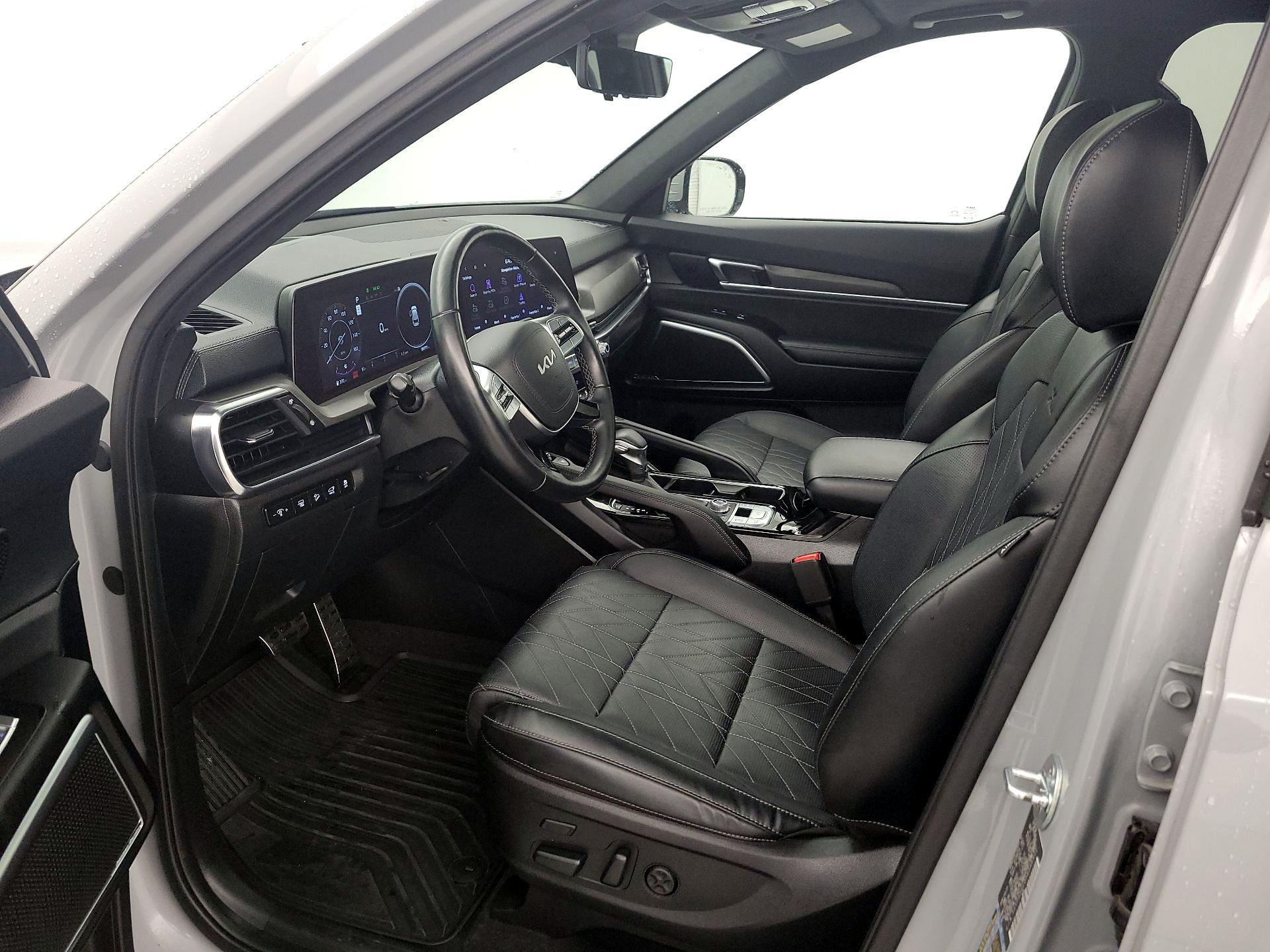 Thumbnail: 2023 Kia Telluride - 11