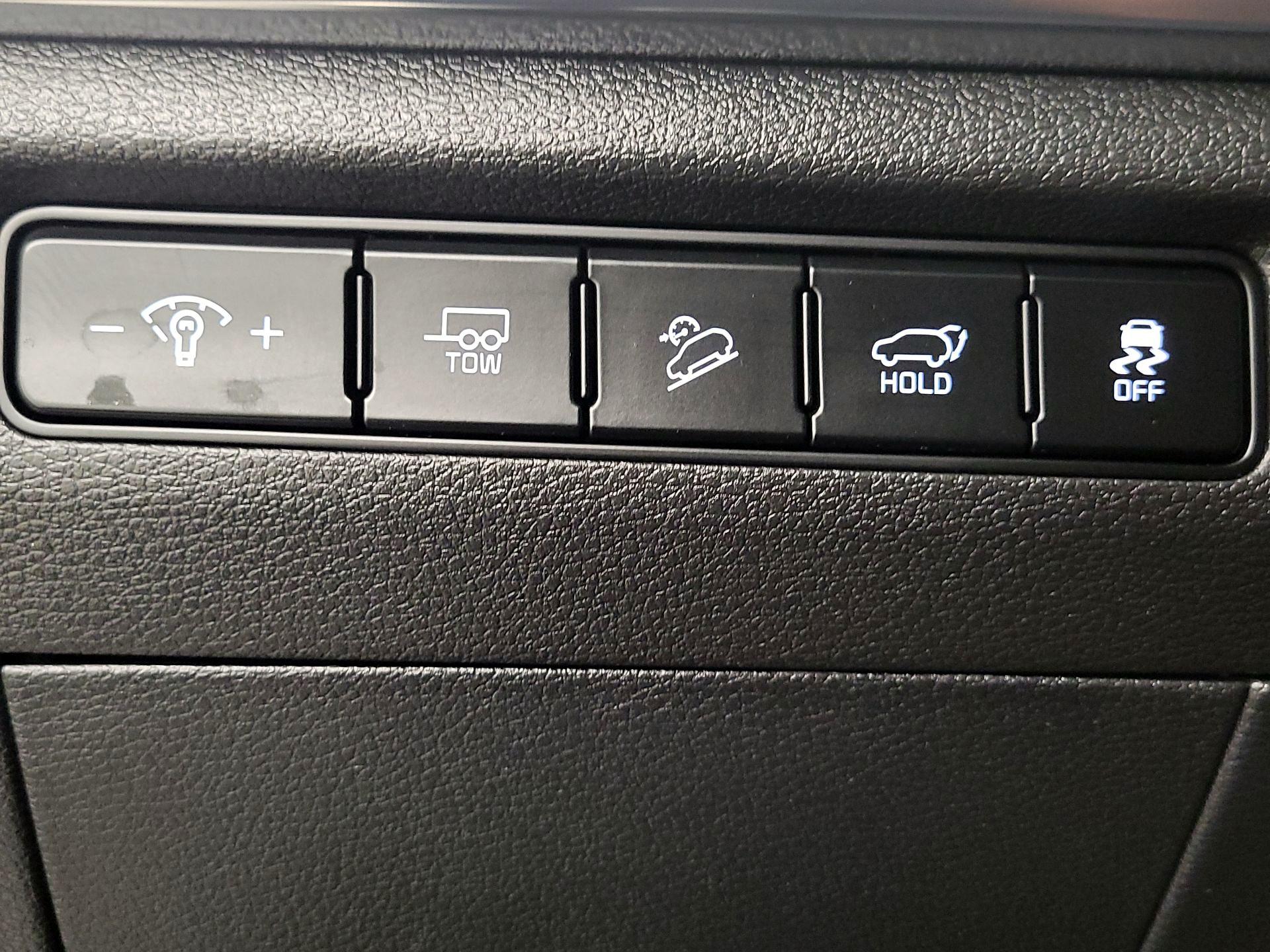 Thumbnail: 2023 Kia Telluride - 13