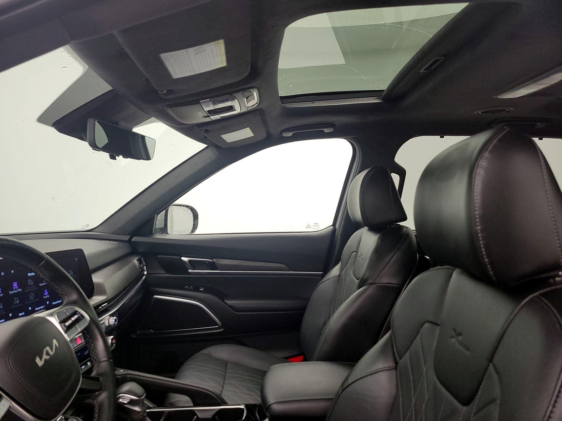 Thumbnail: 2023 Kia Telluride - 20