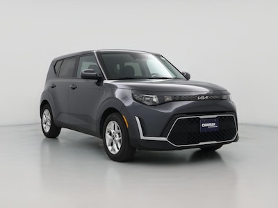 Gray 2024 Kia Soul LX