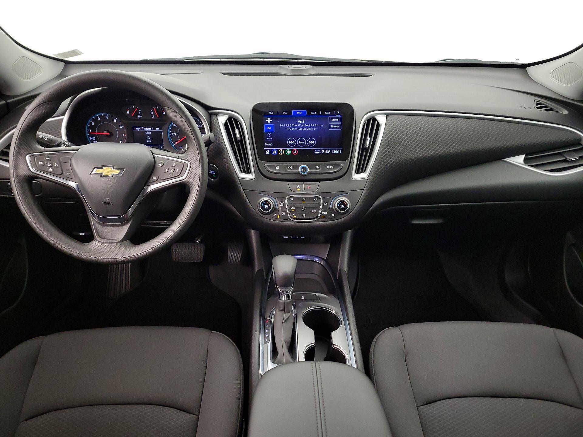 Thumbnail: 2023 Chevrolet Malibu - 9