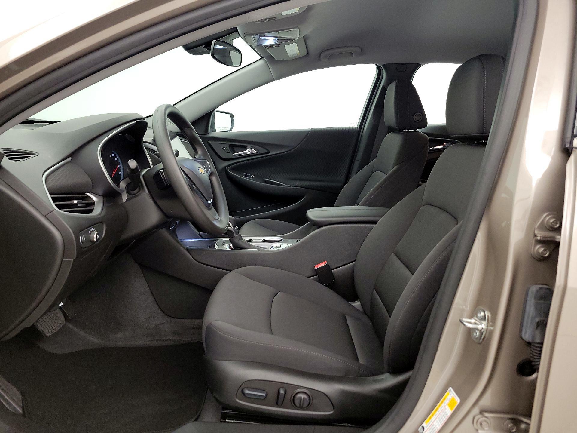 Thumbnail: 2023 Chevrolet Malibu - 11